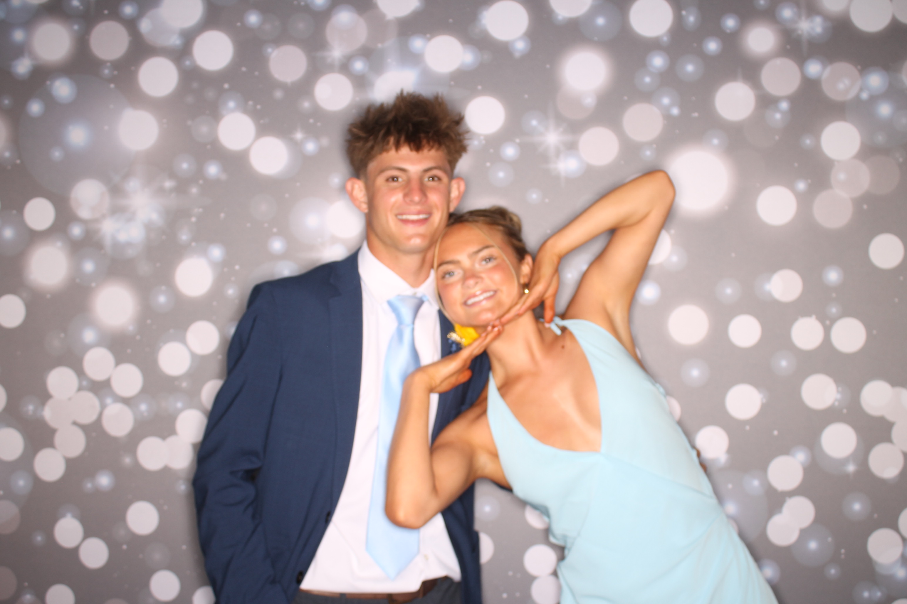 Covington Catholic Prom | View more photos from the event at gallery.photoboothcincy.com/u/PhotoBoothCincy/Covington-Catholic-Prom-1