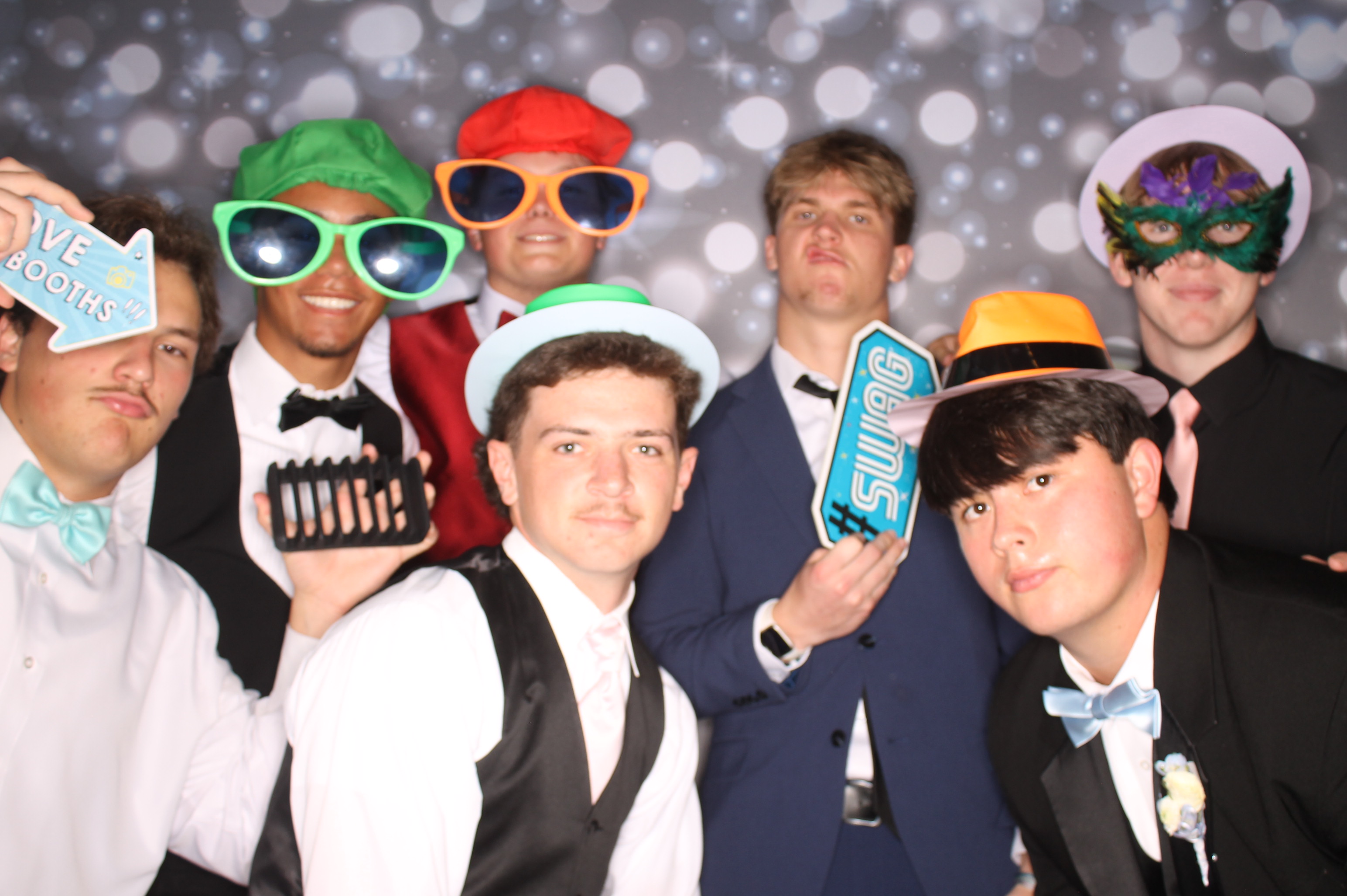 Covington Catholic Prom | View more photos from the event at gallery.photoboothcincy.com/u/PhotoBoothCincy/Covington-Catholic-Prom-1