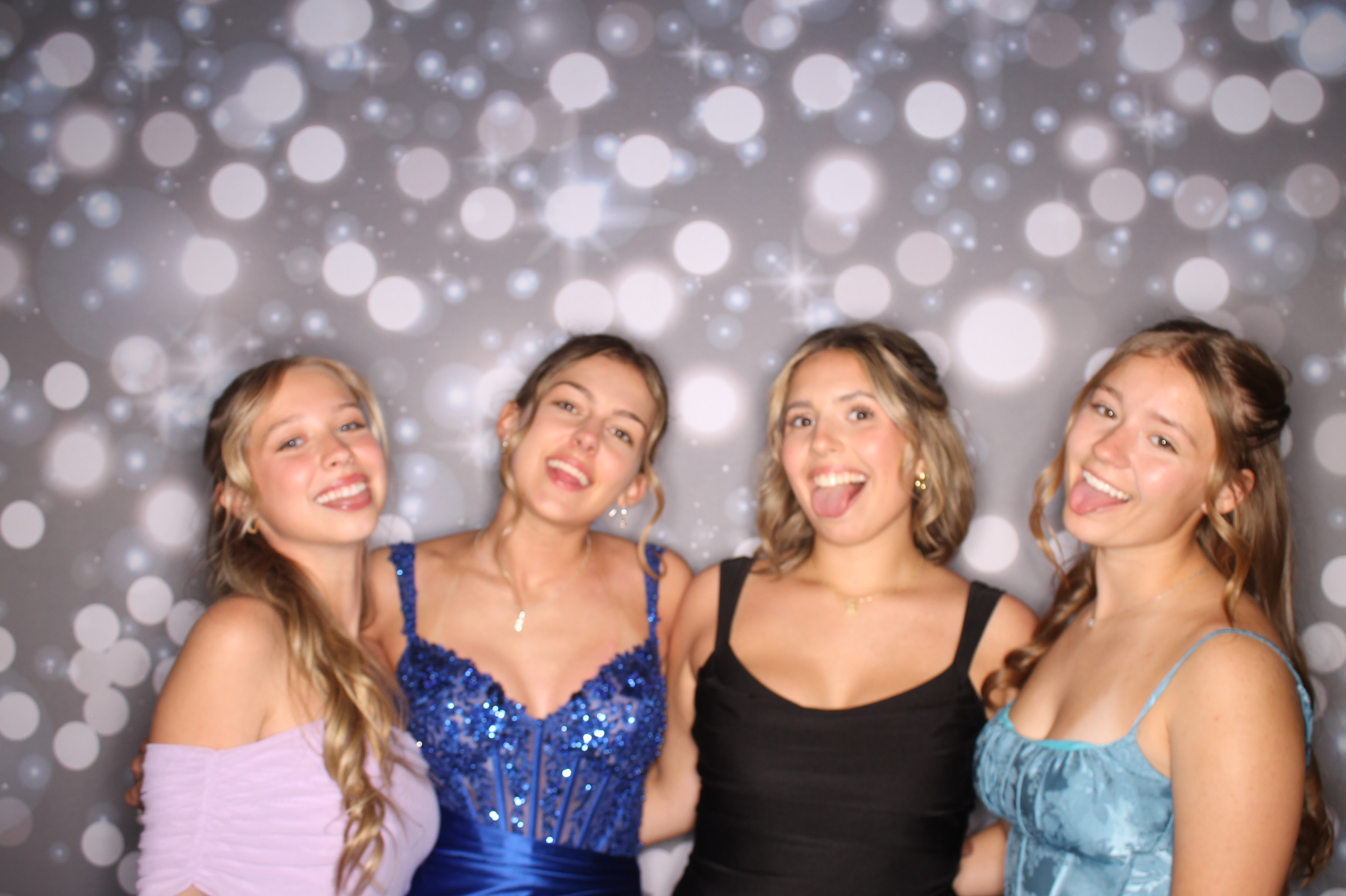 Covington Catholic Prom | View more photos from the event at gallery.photoboothcincy.com/u/PhotoBoothCincy/Covington-Catholic-Prom-1