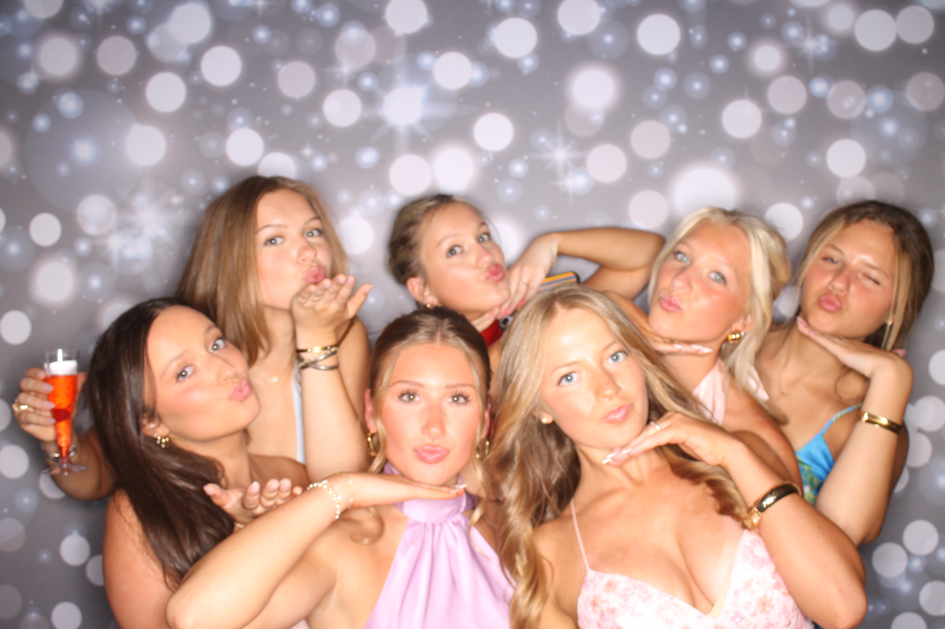 Covington Catholic Prom | View more photos from the event at gallery.photoboothcincy.com/u/PhotoBoothCincy/Covington-Catholic-Prom-1