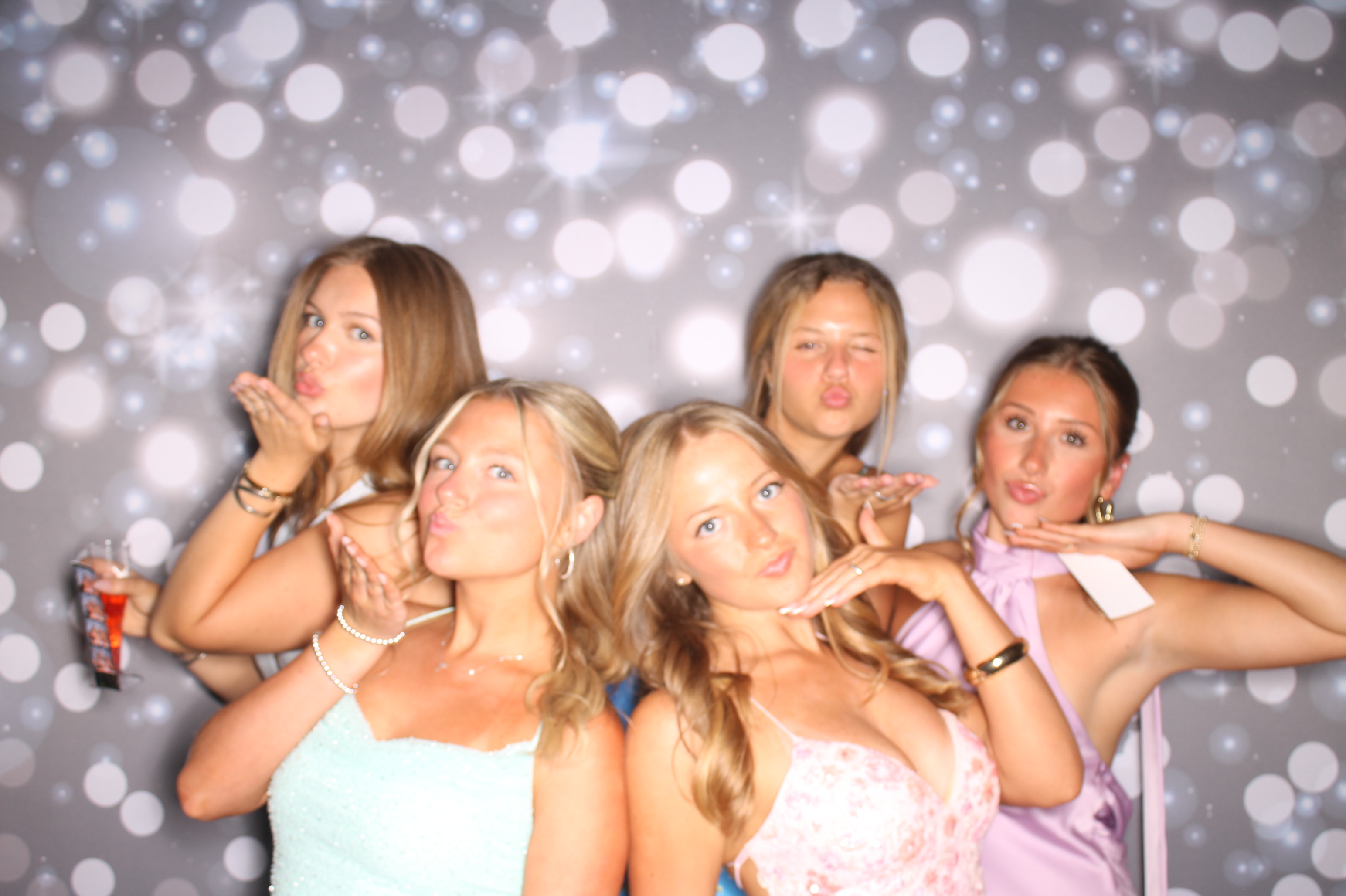 Covington Catholic Prom | View more photos from the event at gallery.photoboothcincy.com/u/PhotoBoothCincy/Covington-Catholic-Prom-1