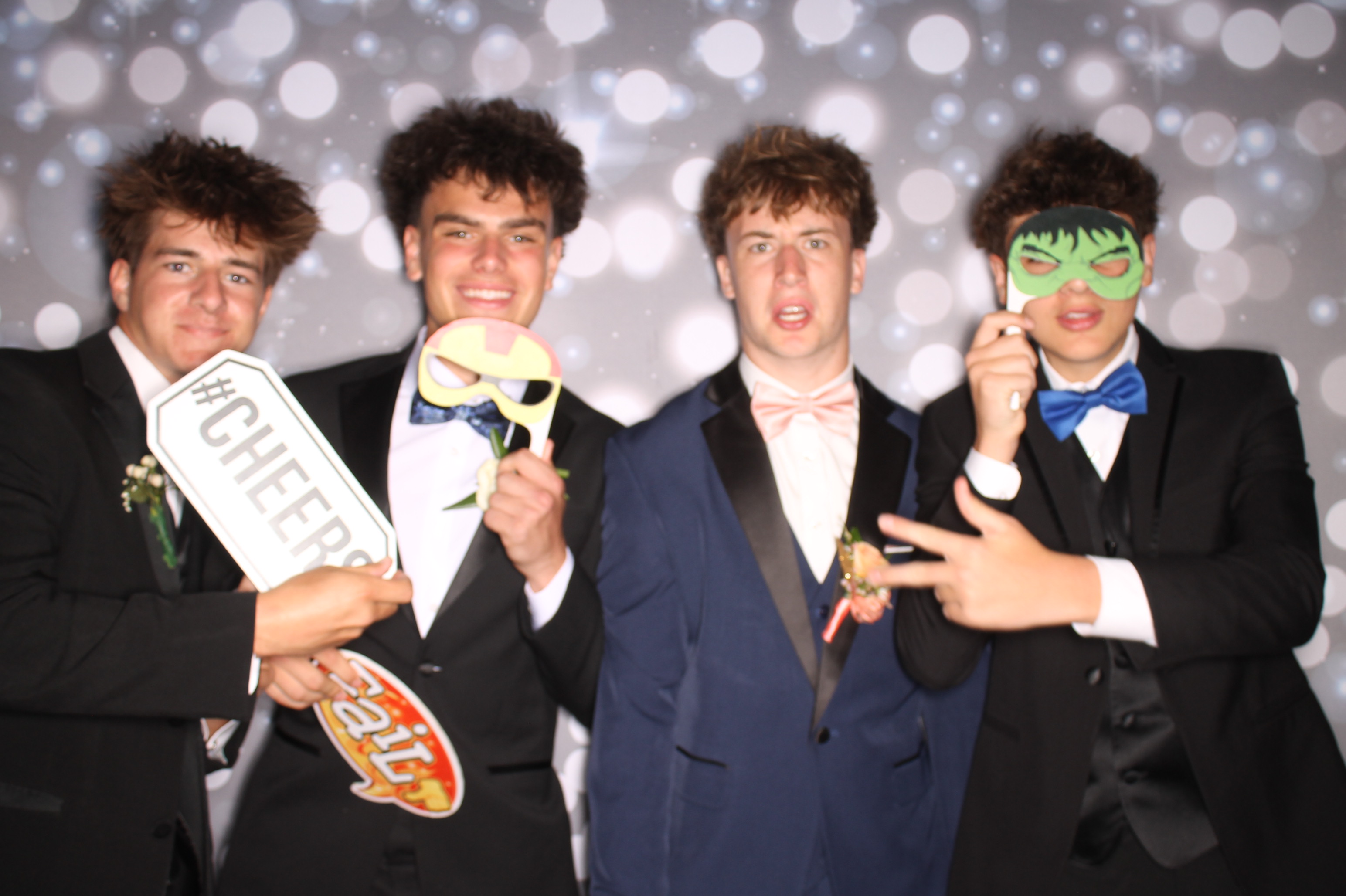 Covington Catholic Prom | View more photos from the event at gallery.photoboothcincy.com/u/PhotoBoothCincy/Covington-Catholic-Prom-1