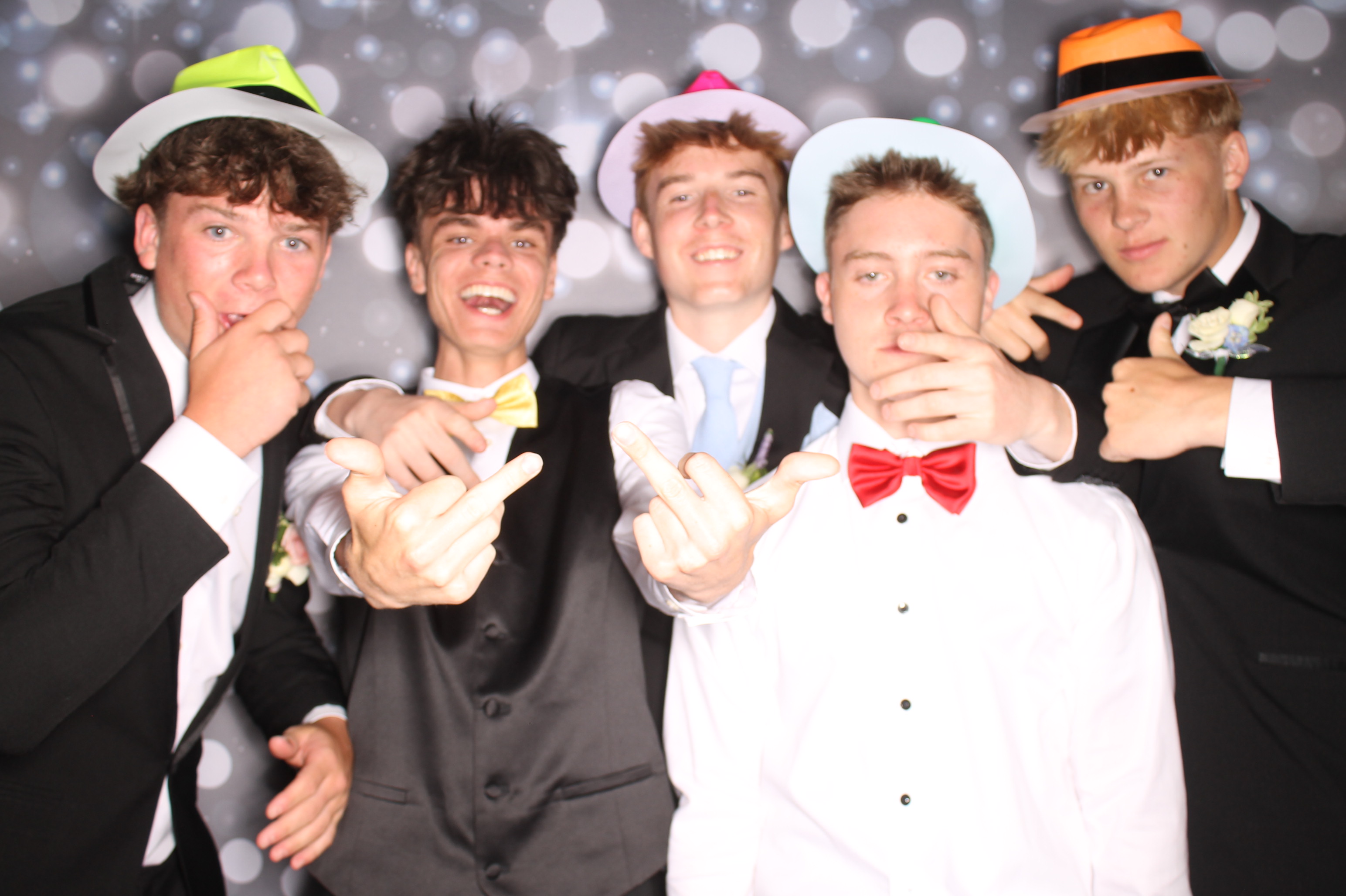 Covington Catholic Prom | View more photos from the event at gallery.photoboothcincy.com/u/PhotoBoothCincy/Covington-Catholic-Prom-1