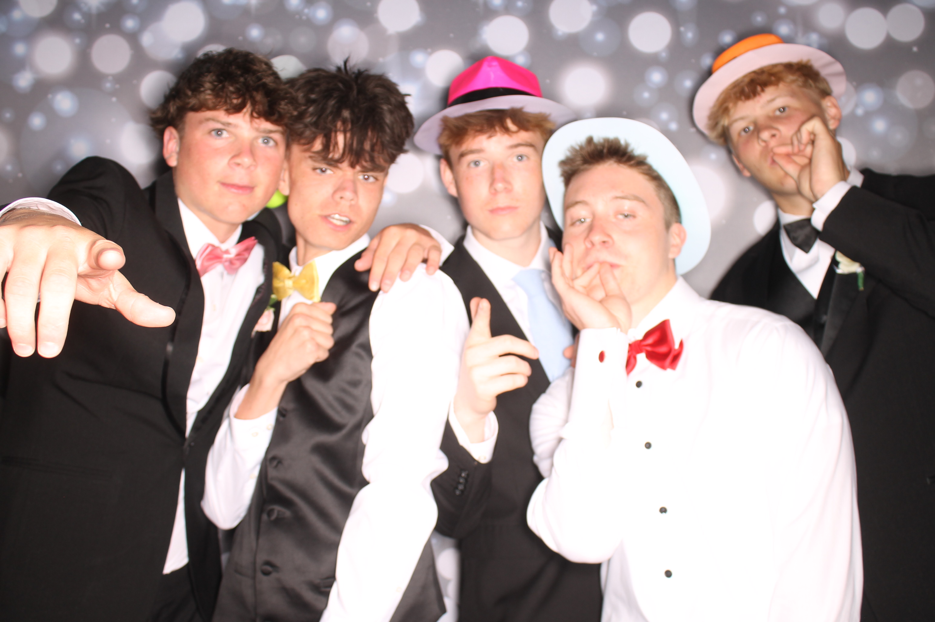 Covington Catholic Prom | View more photos from the event at gallery.photoboothcincy.com/u/PhotoBoothCincy/Covington-Catholic-Prom-1