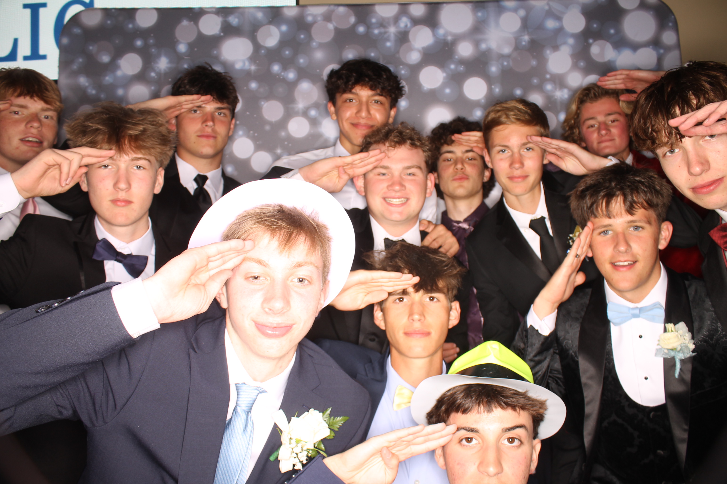 Covington Catholic Prom | View more photos from the event at gallery.photoboothcincy.com/u/PhotoBoothCincy/Covington-Catholic-Prom-1