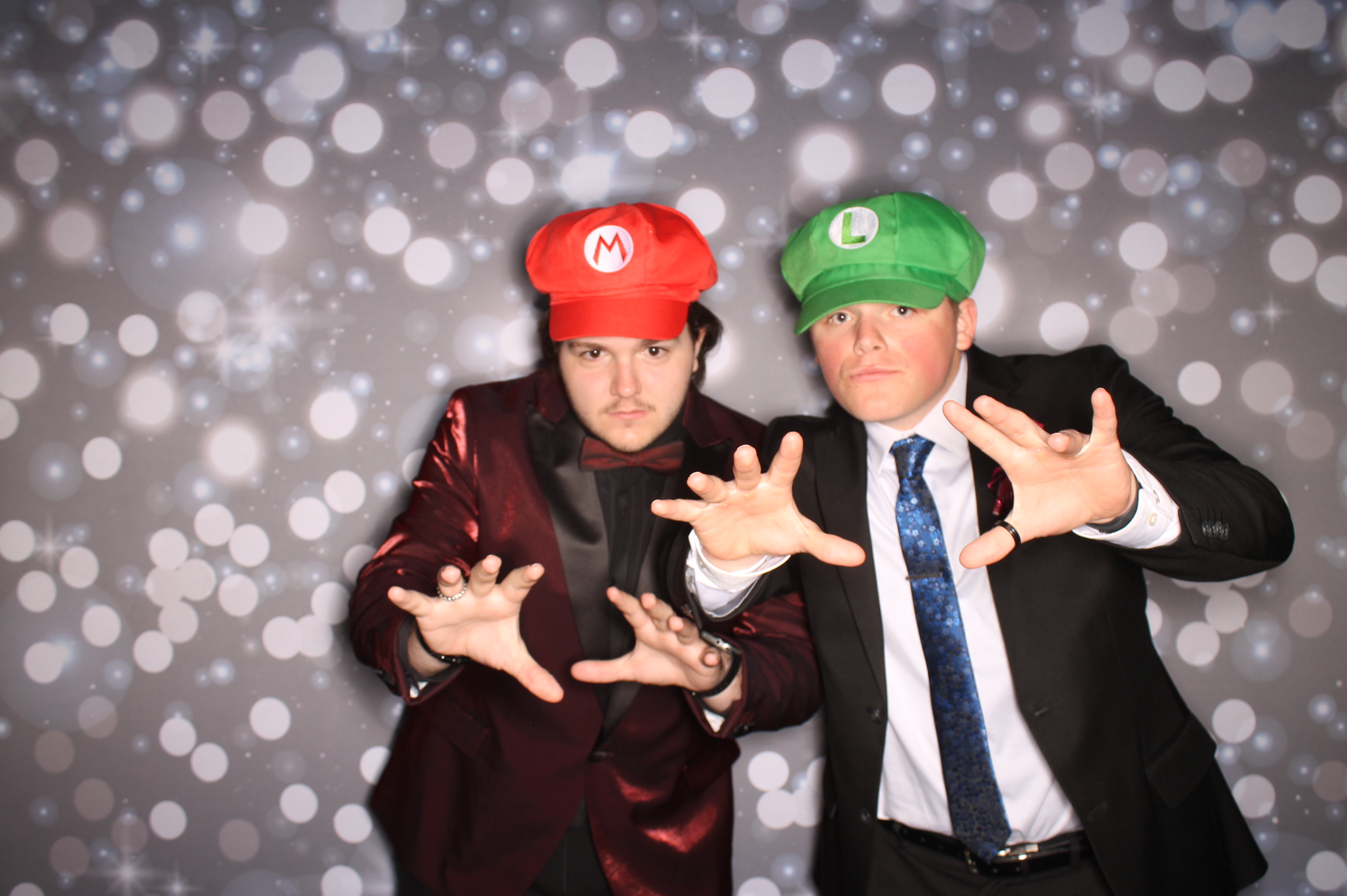Covington Catholic Prom | View more photos from the event at gallery.photoboothcincy.com/u/PhotoBoothCincy/Covington-Catholic-Prom-1