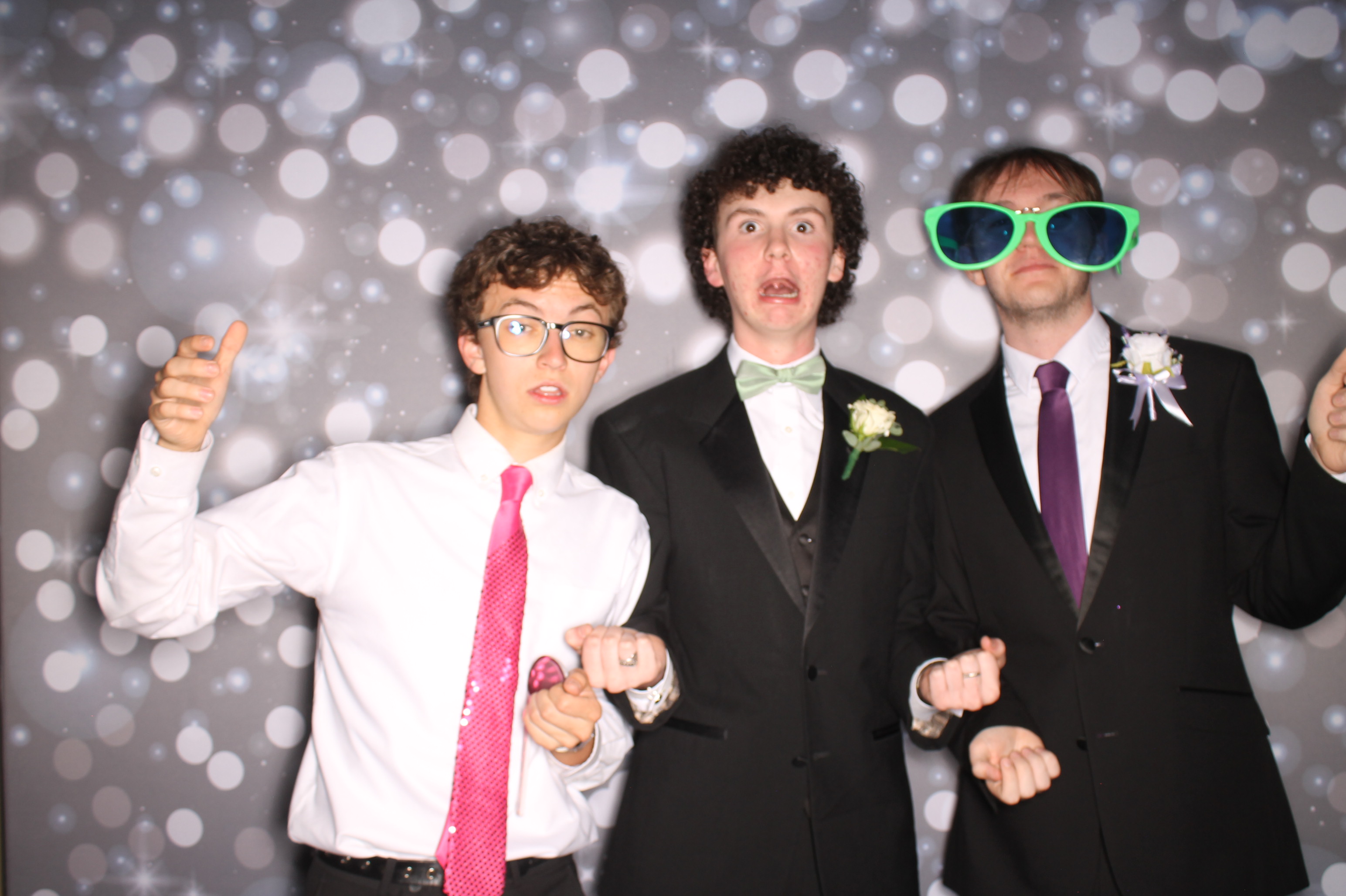 Covington Catholic Prom | View more photos from the event at gallery.photoboothcincy.com/u/PhotoBoothCincy/Covington-Catholic-Prom-1