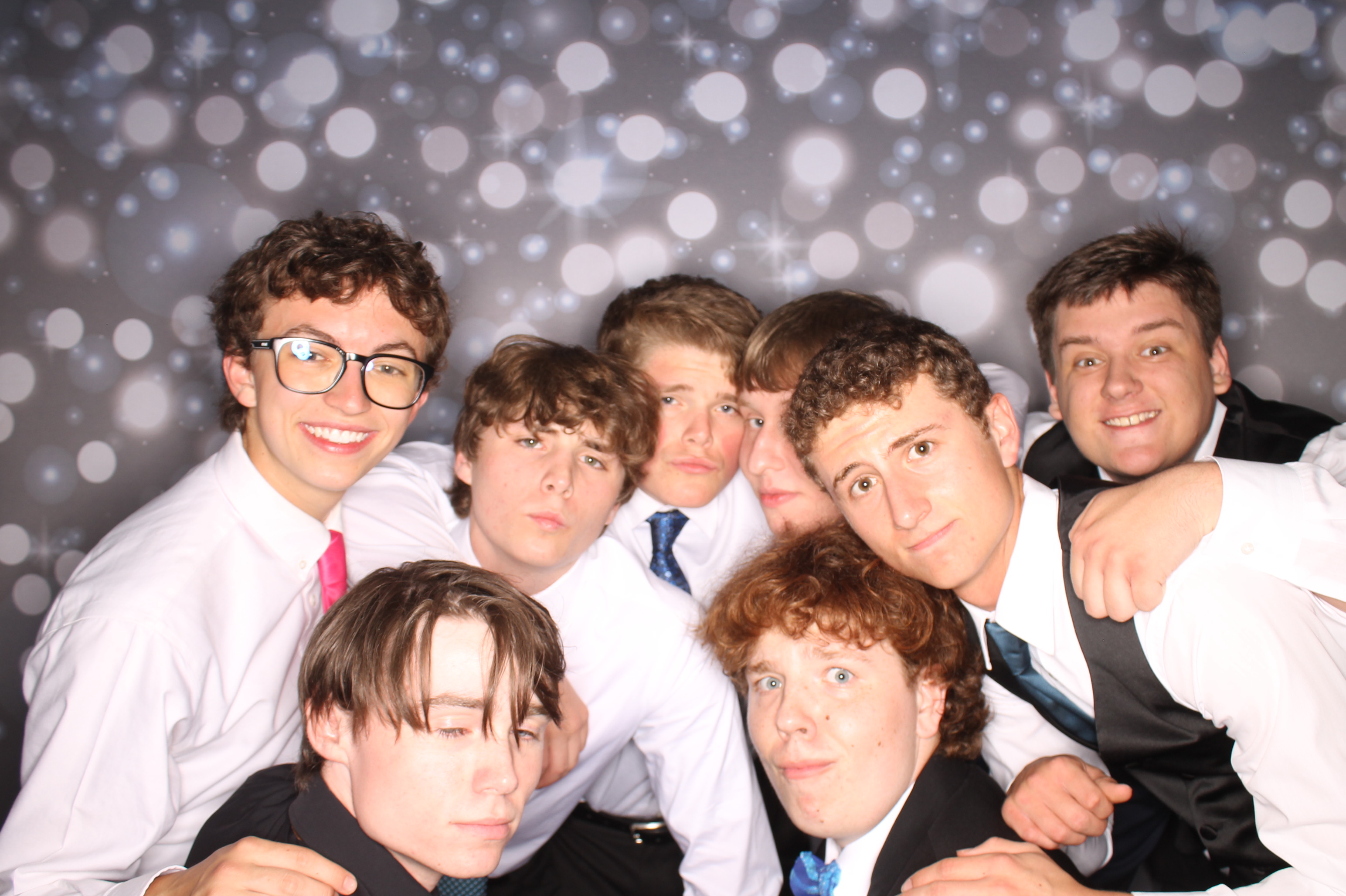 Covington Catholic Prom | View more photos from the event at gallery.photoboothcincy.com/u/PhotoBoothCincy/Covington-Catholic-Prom-1