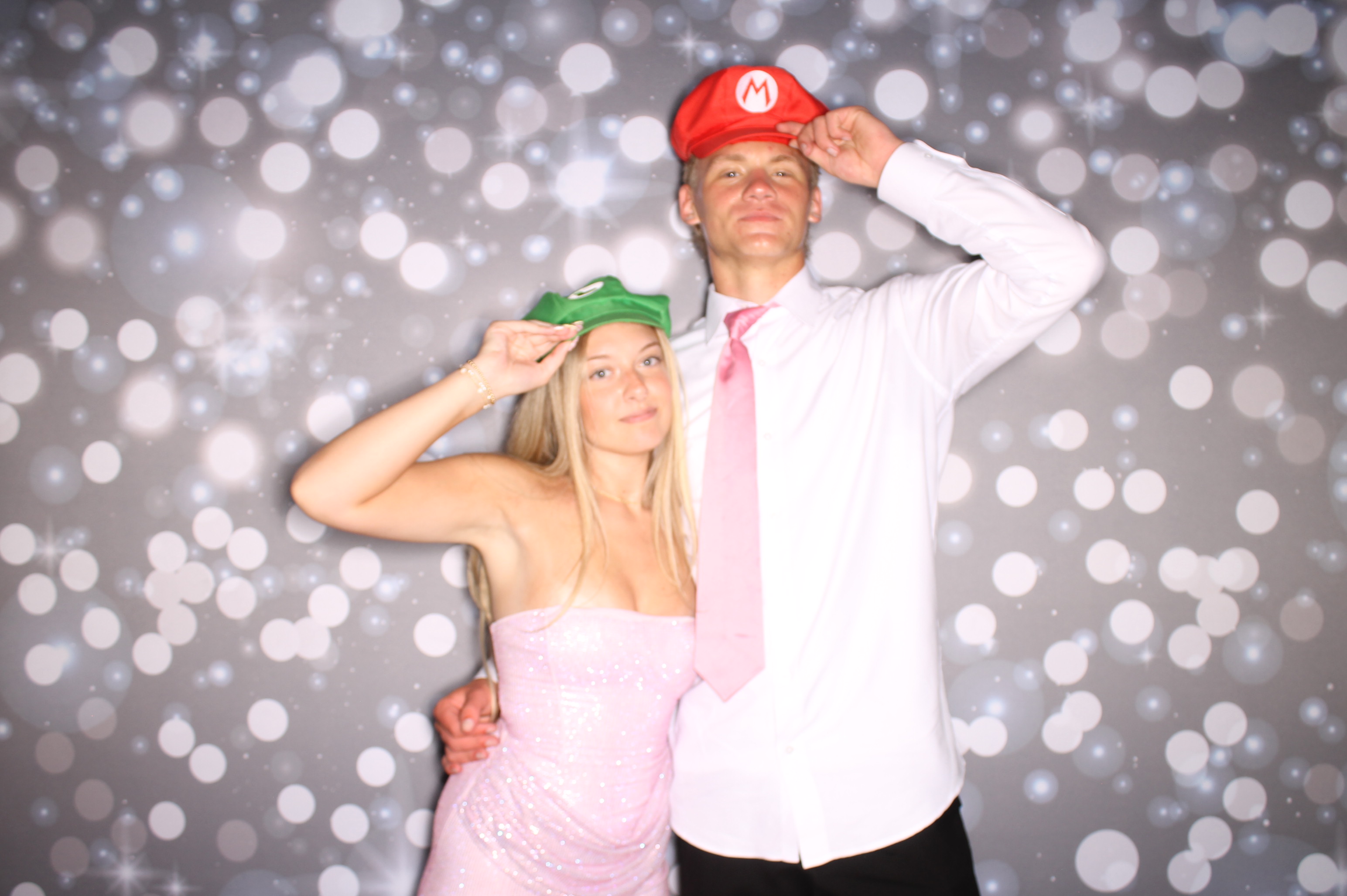 Covington Catholic Prom | View more photos from the event at gallery.photoboothcincy.com/u/PhotoBoothCincy/Covington-Catholic-Prom-1