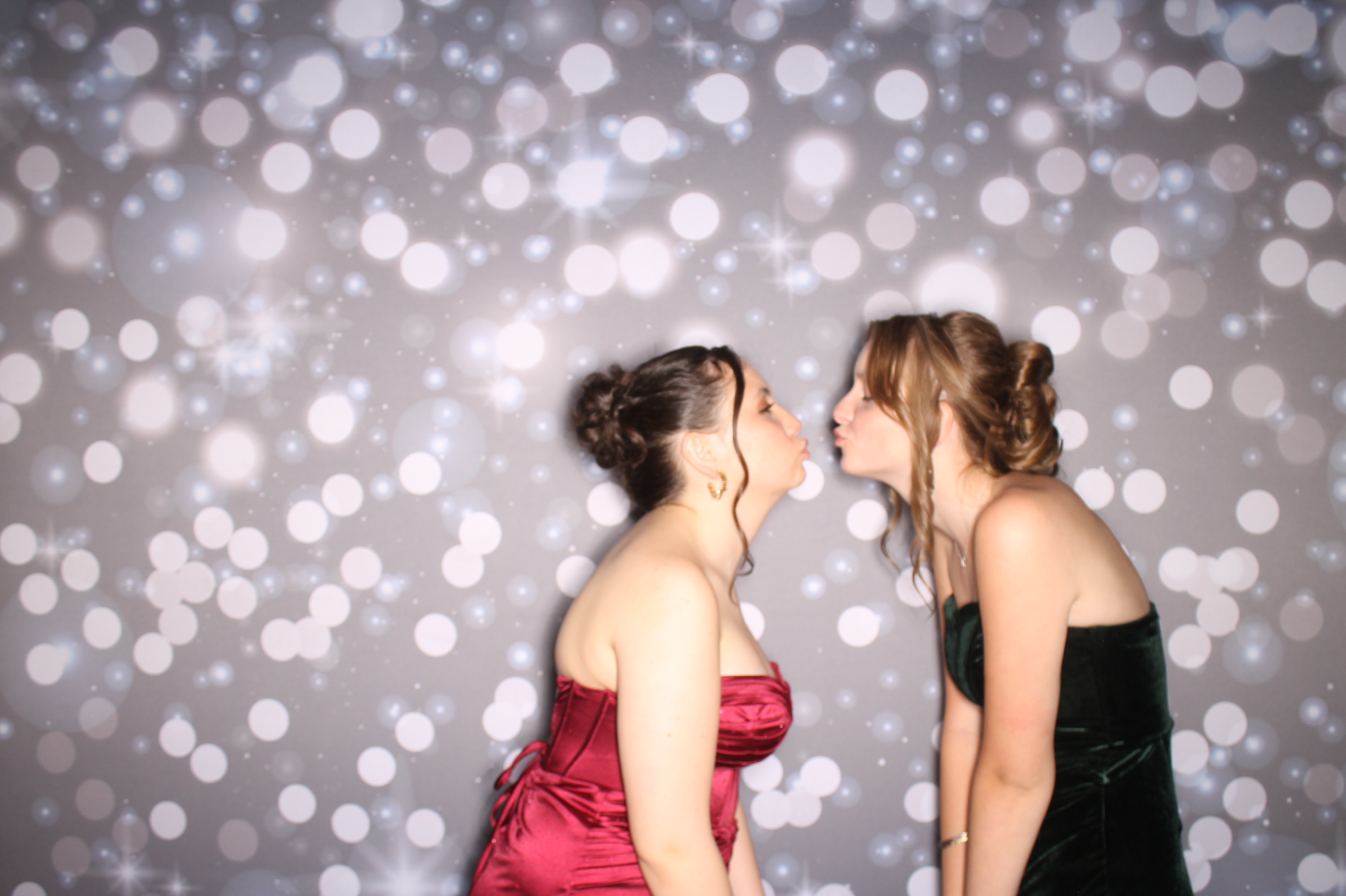 Covington Catholic Prom | View more photos from the event at gallery.photoboothcincy.com/u/PhotoBoothCincy/Covington-Catholic-Prom-1