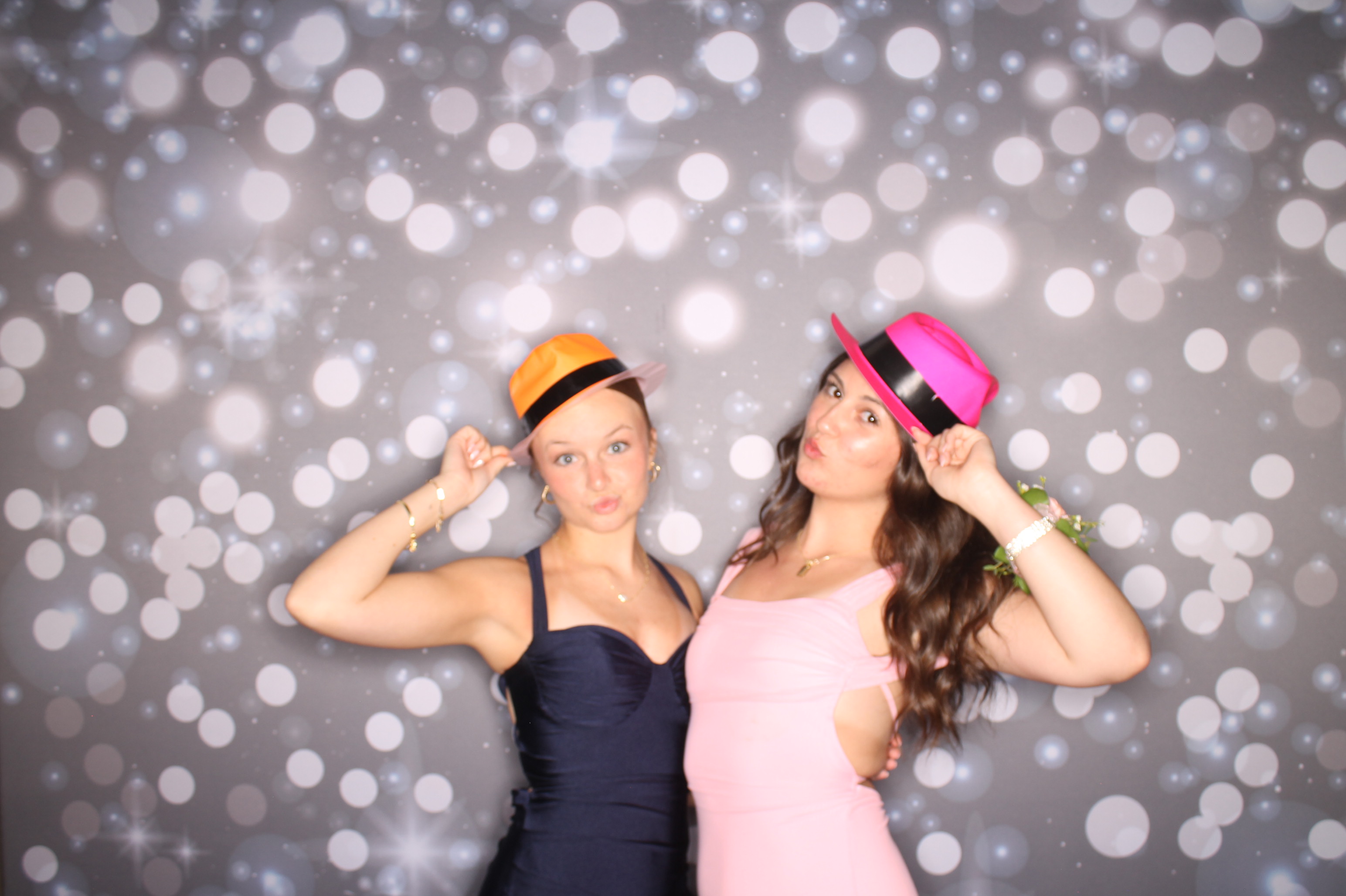 Covington Catholic Prom | View more photos from the event at gallery.photoboothcincy.com/u/PhotoBoothCincy/Covington-Catholic-Prom-1