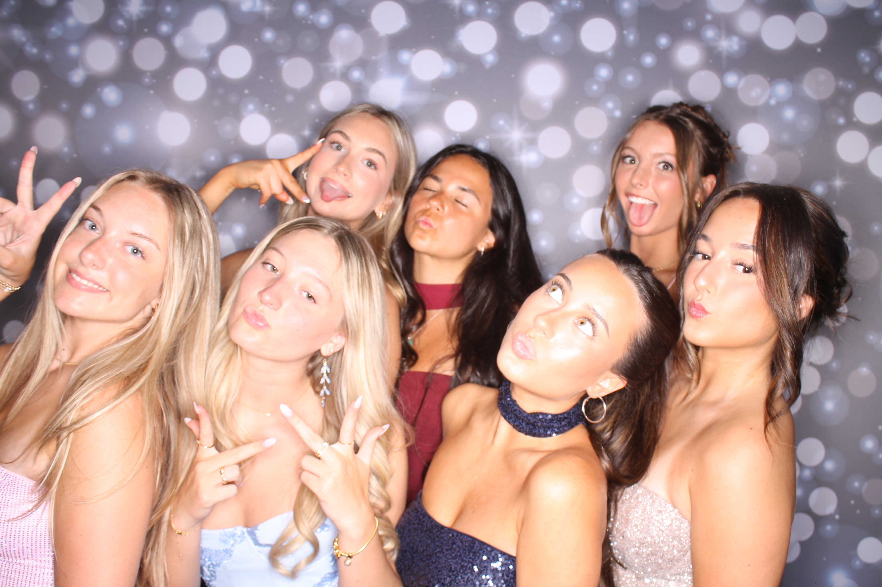 Covington Catholic Prom | View more photos from the event at gallery.photoboothcincy.com/u/PhotoBoothCincy/Covington-Catholic-Prom-1