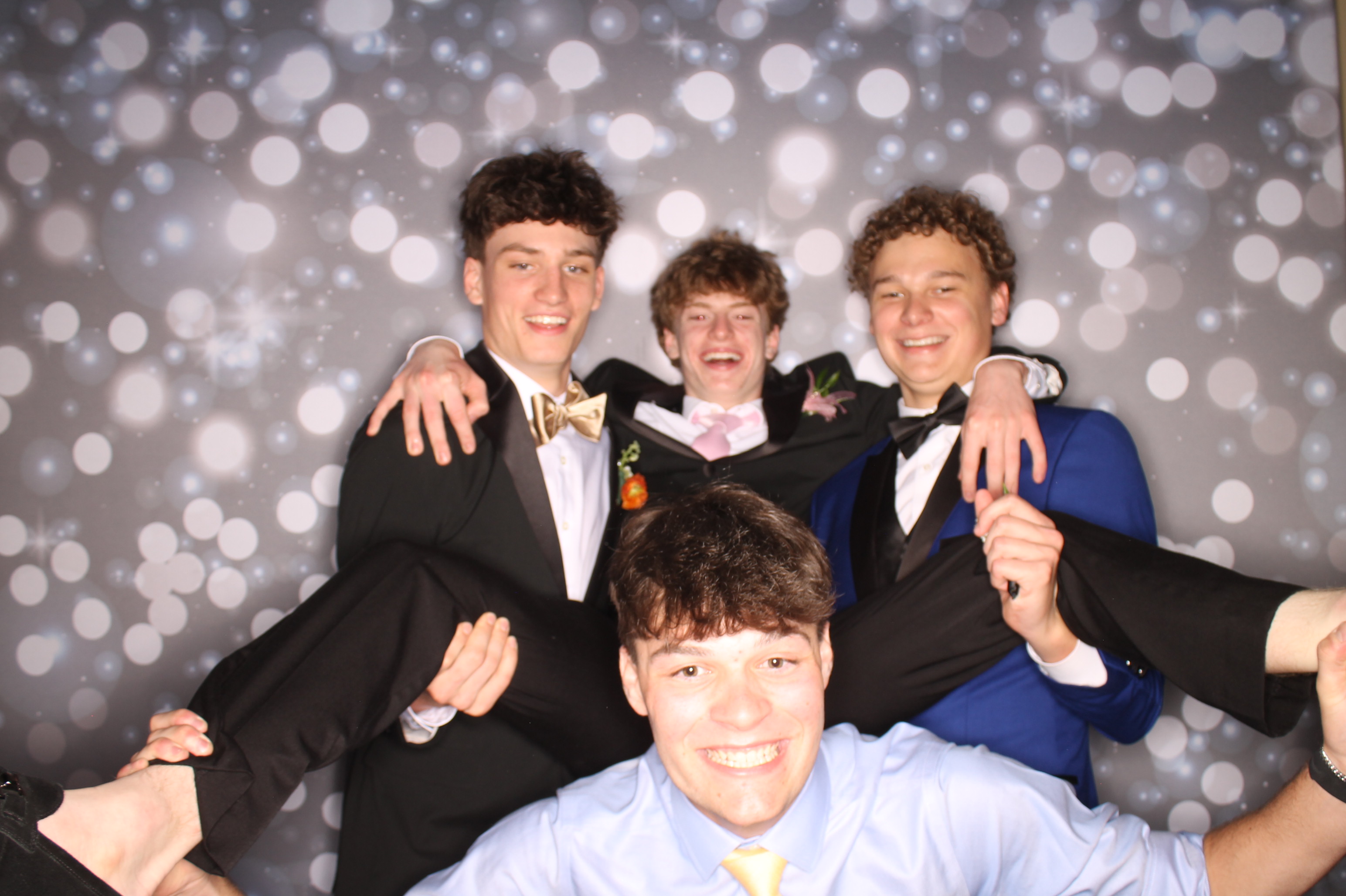 Covington Catholic Prom | View more photos from the event at gallery.photoboothcincy.com/u/PhotoBoothCincy/Covington-Catholic-Prom-1