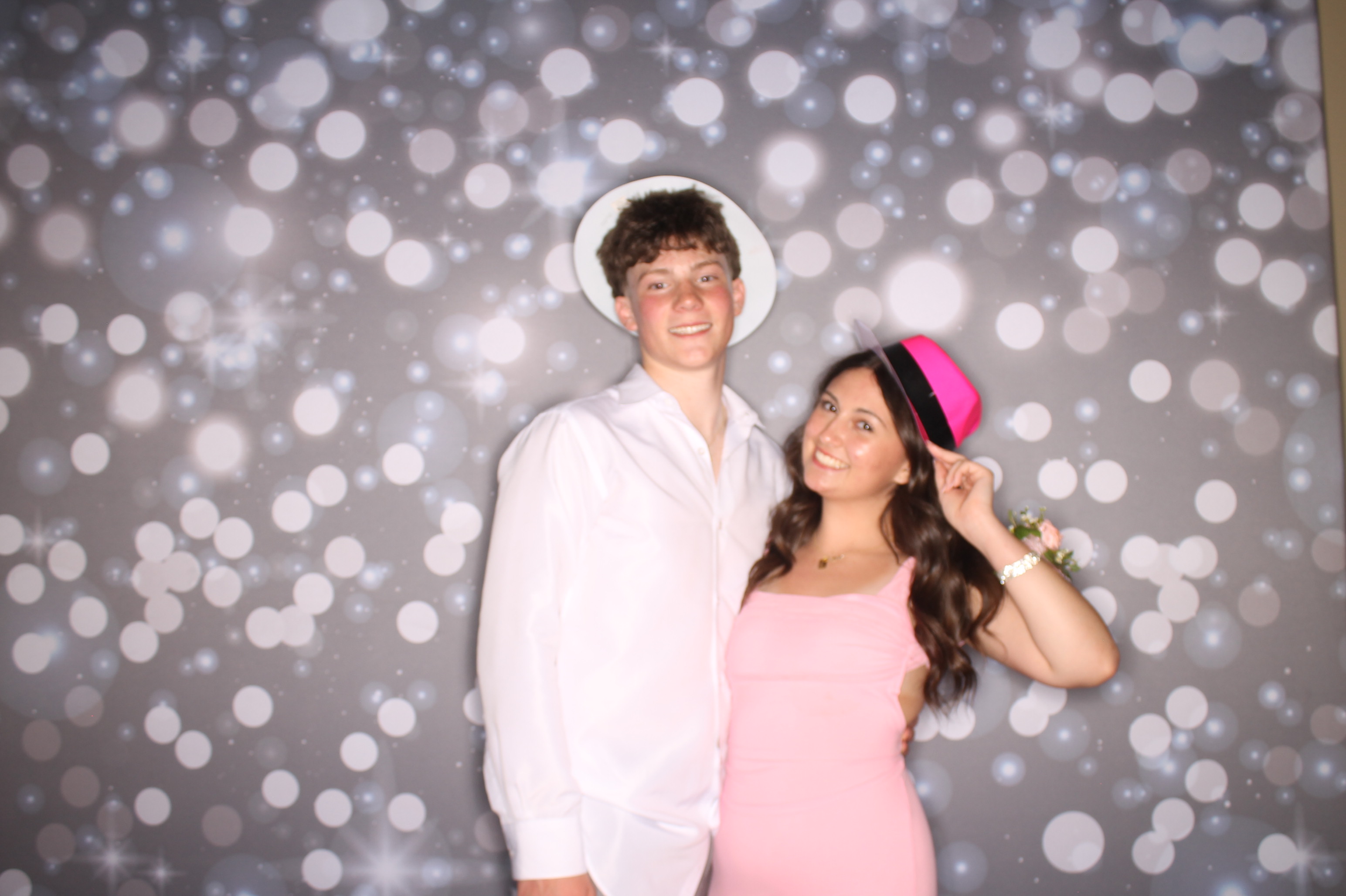 Covington Catholic Prom | View more photos from the event at gallery.photoboothcincy.com/u/PhotoBoothCincy/Covington-Catholic-Prom-1