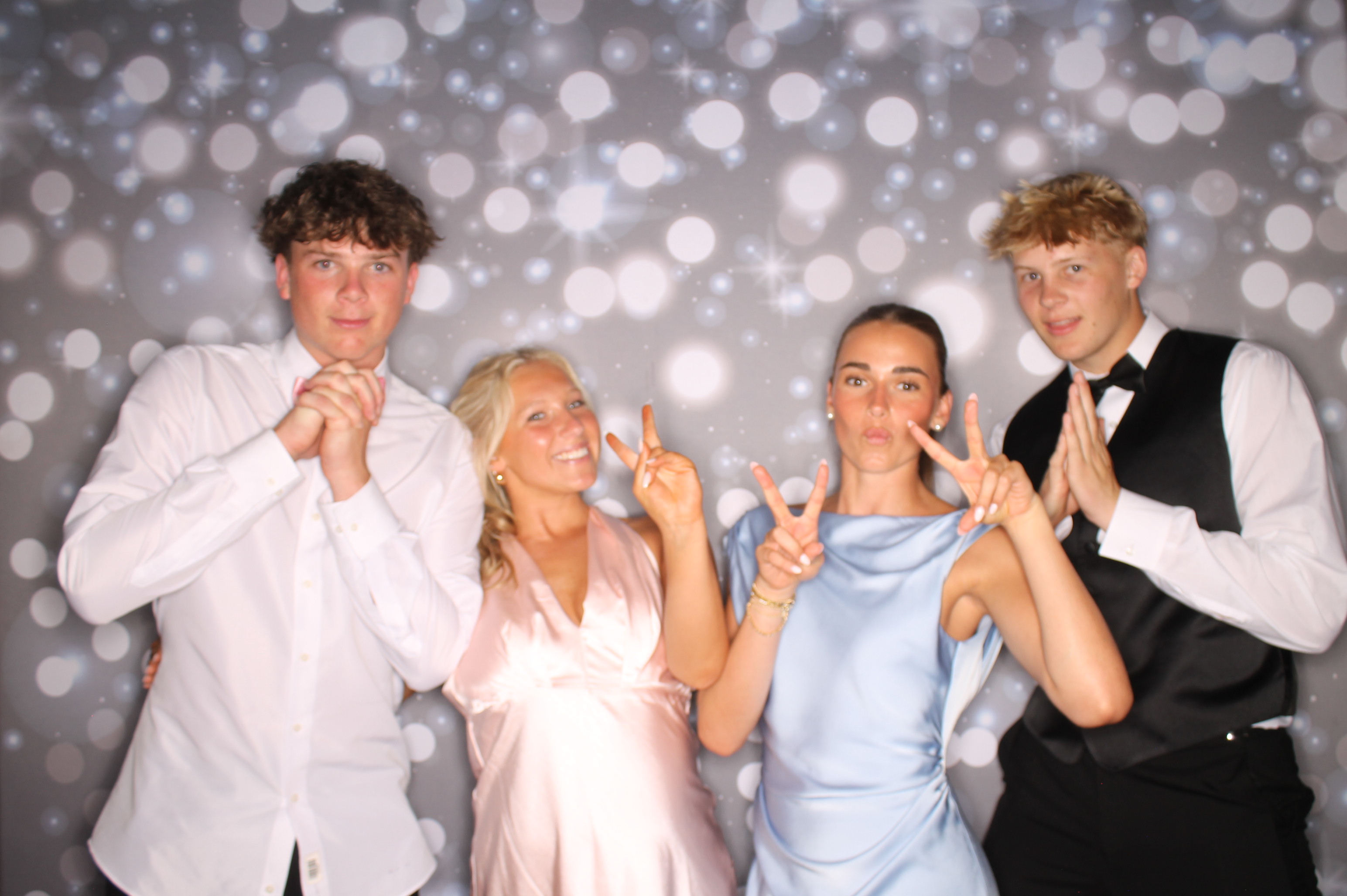 Covington Catholic Prom | View more photos from the event at gallery.photoboothcincy.com/u/PhotoBoothCincy/Covington-Catholic-Prom-1