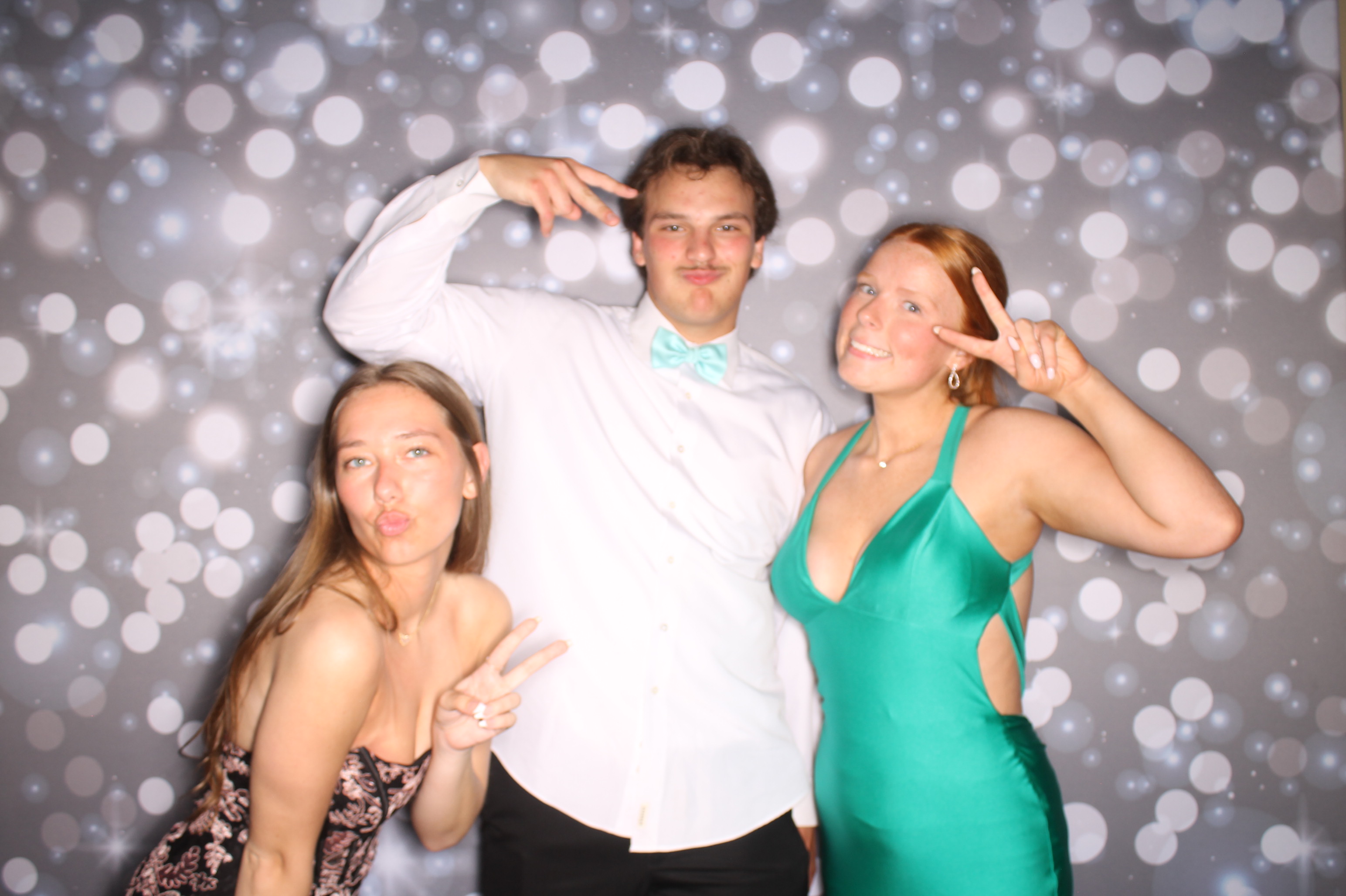 Covington Catholic Prom | View more photos from the event at gallery.photoboothcincy.com/u/PhotoBoothCincy/Covington-Catholic-Prom-1