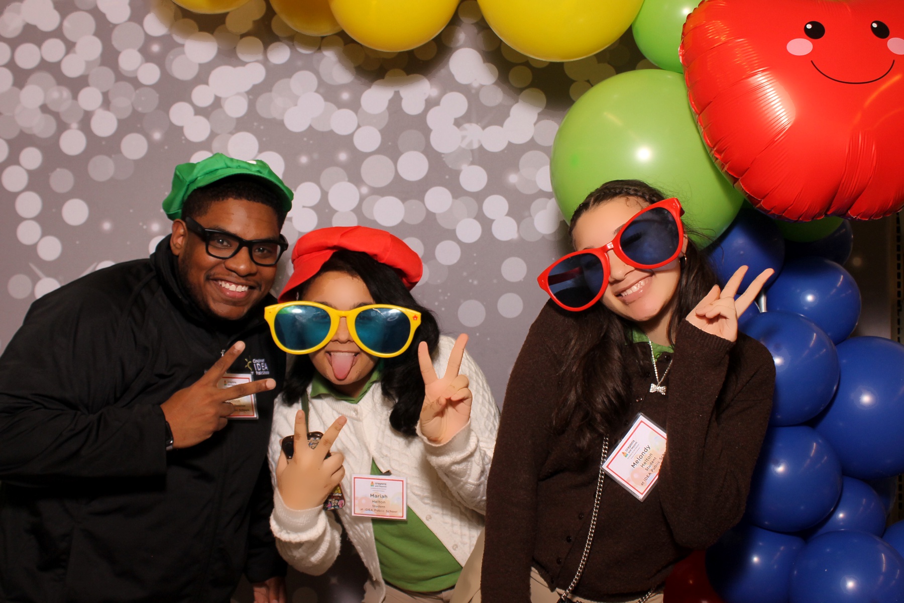 Crayons To Computers | View more photos from the event at gallery.photoboothcincy.com/u/PhotoBoothCincy/Crayons-To-Computers