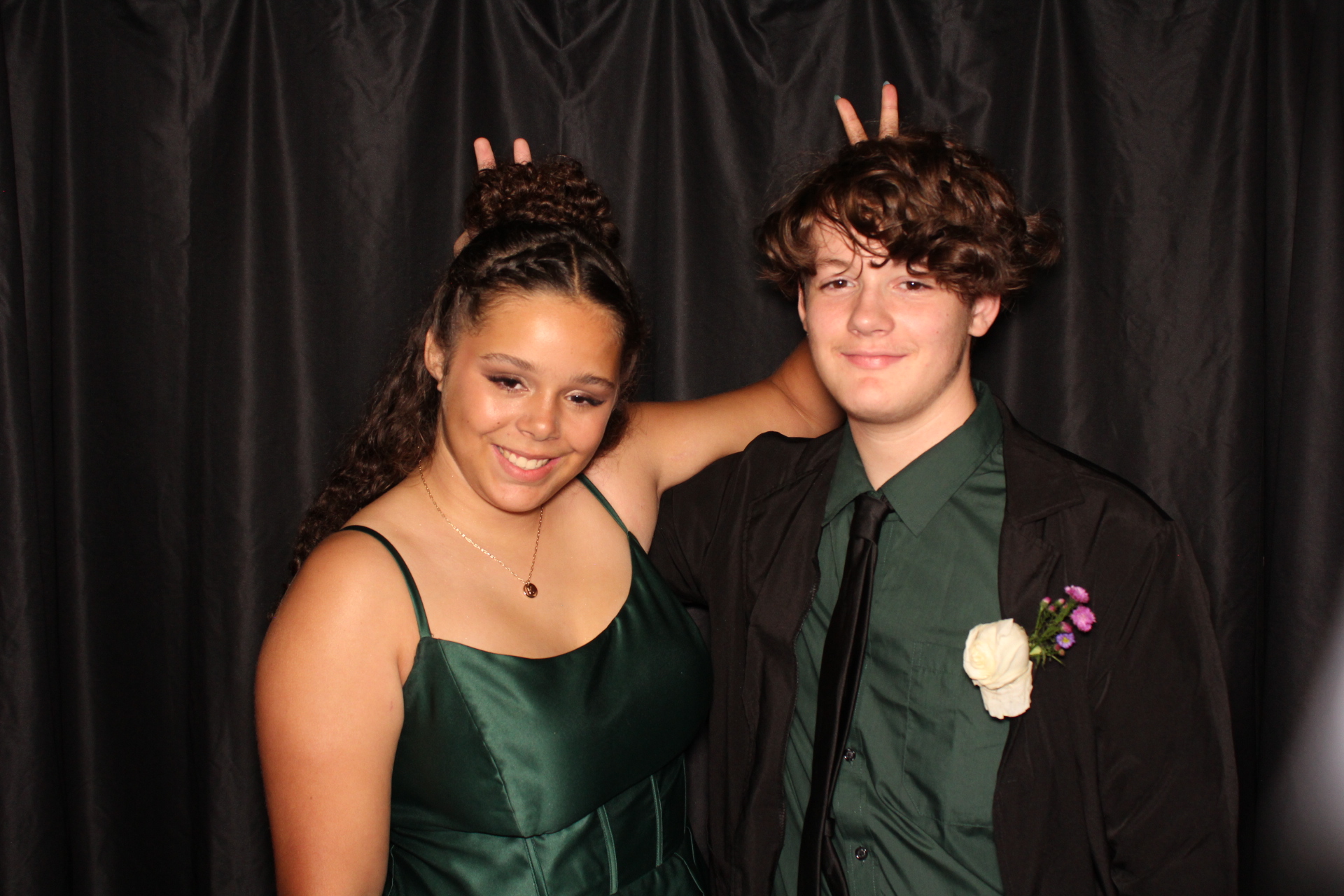 DPHS Homecoming | View more photos from the event at gallery.photoboothcincy.com/u/PhotoBoothCincy/DPHS-Homecoming