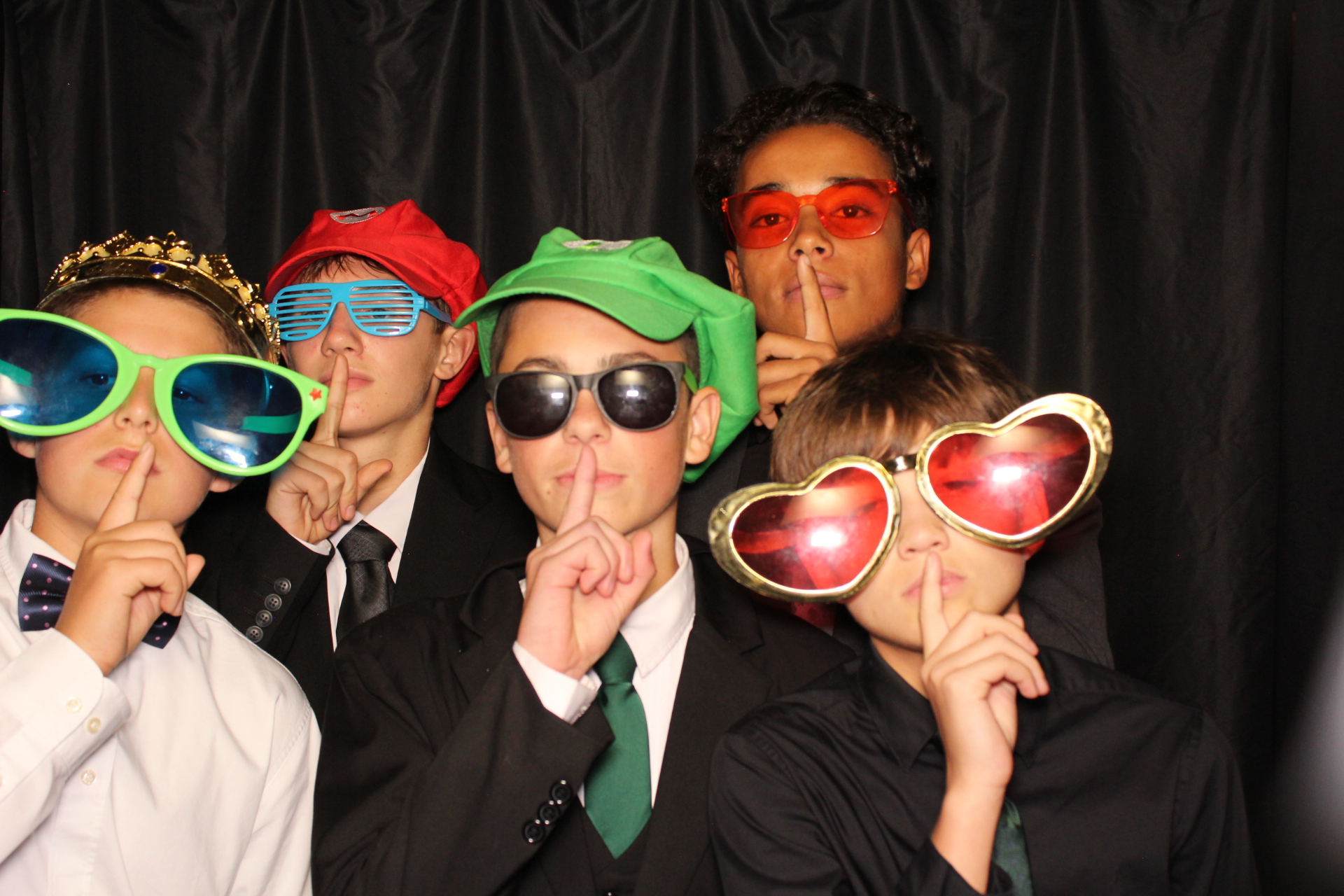 DPHS Homecoming | View more photos from the event at gallery.photoboothcincy.com/u/PhotoBoothCincy/DPHS-Homecoming