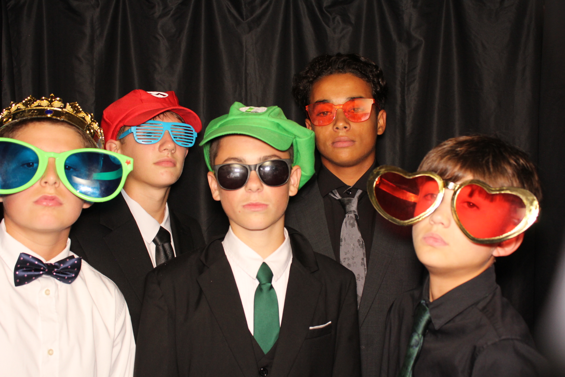 DPHS Homecoming | View more photos from the event at gallery.photoboothcincy.com/u/PhotoBoothCincy/DPHS-Homecoming
