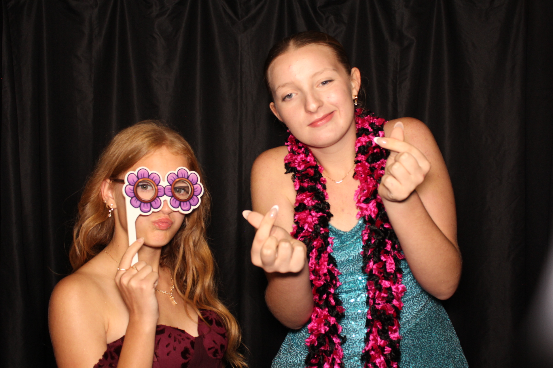 DPHS Homecoming | View more photos from the event at gallery.photoboothcincy.com/u/PhotoBoothCincy/DPHS-Homecoming