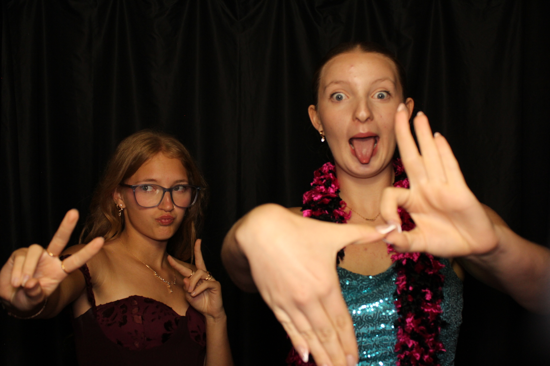 DPHS Homecoming | View more photos from the event at gallery.photoboothcincy.com/u/PhotoBoothCincy/DPHS-Homecoming