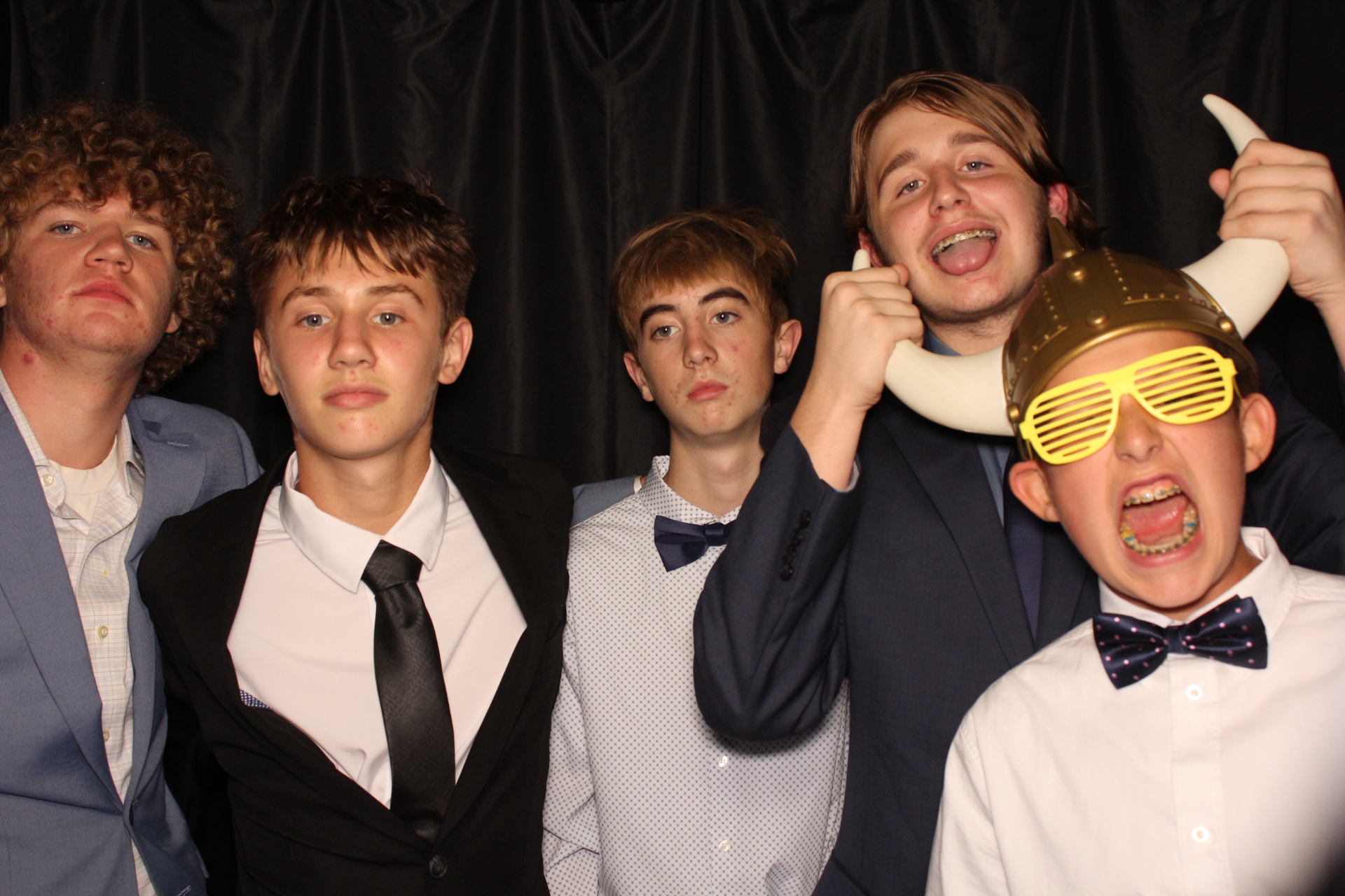 DPHS Homecoming | View more photos from the event at gallery.photoboothcincy.com/u/PhotoBoothCincy/DPHS-Homecoming