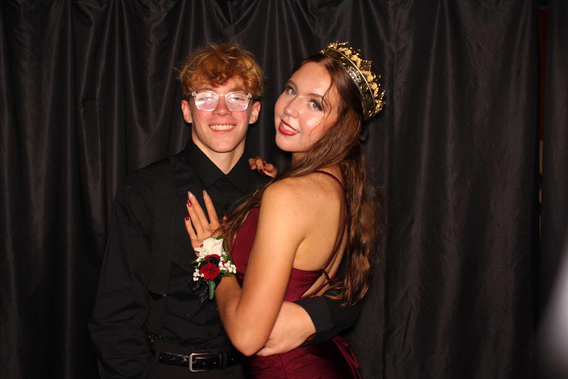DPHS Homecoming | View more photos from the event at gallery.photoboothcincy.com/u/PhotoBoothCincy/DPHS-Homecoming