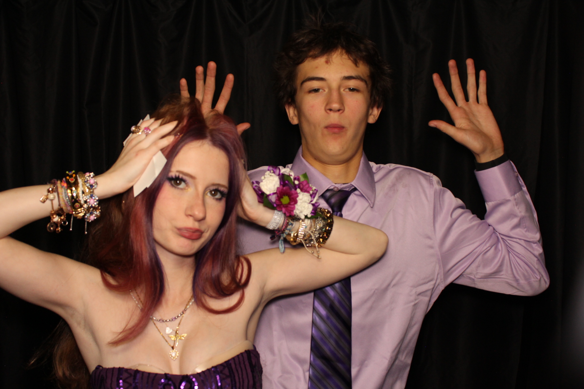 DPHS Homecoming | View more photos from the event at gallery.photoboothcincy.com/u/PhotoBoothCincy/DPHS-Homecoming