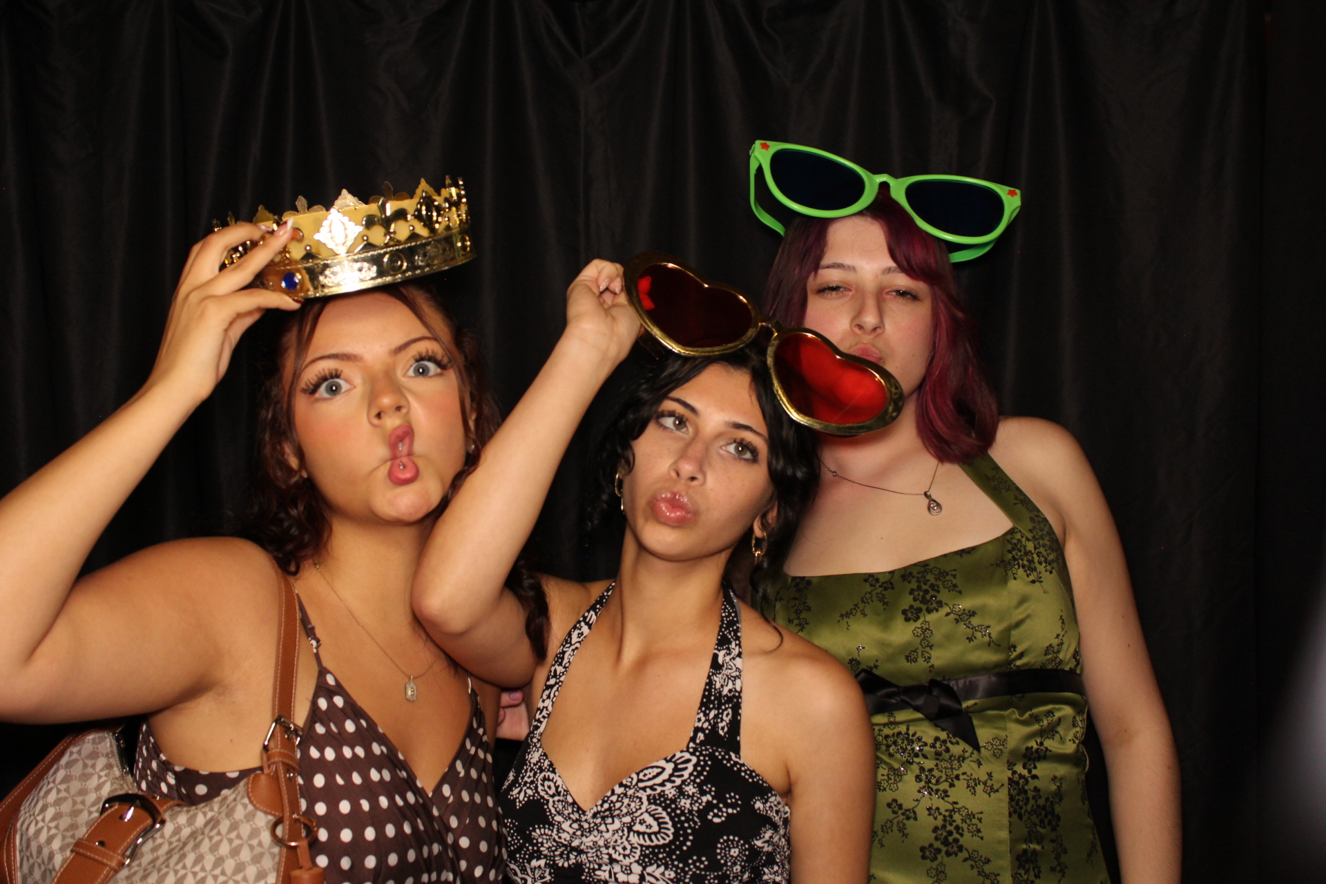 DPHS Homecoming | View more photos from the event at gallery.photoboothcincy.com/u/PhotoBoothCincy/DPHS-Homecoming