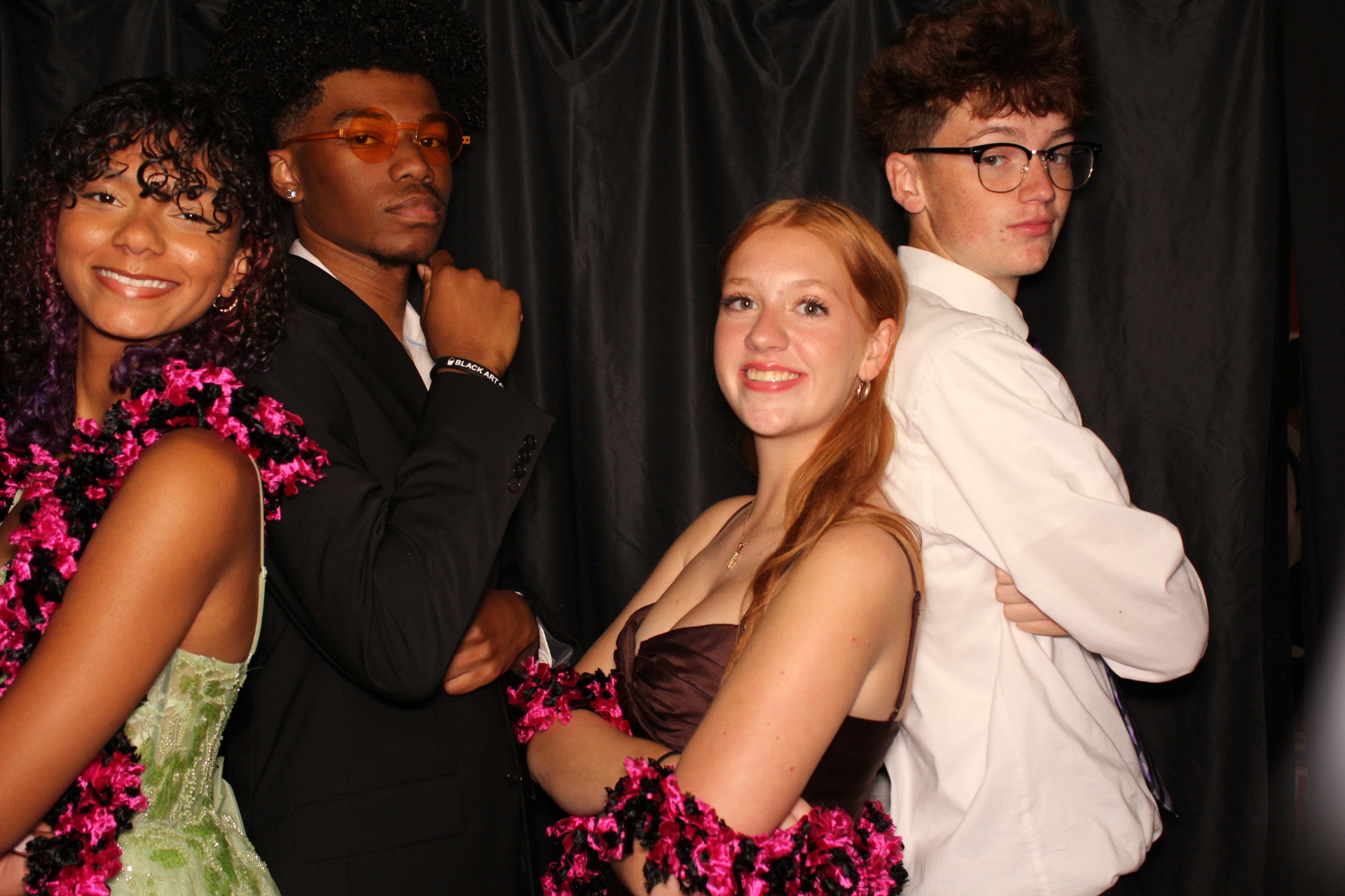 DPHS Homecoming | View more photos from the event at gallery.photoboothcincy.com/u/PhotoBoothCincy/DPHS-Homecoming