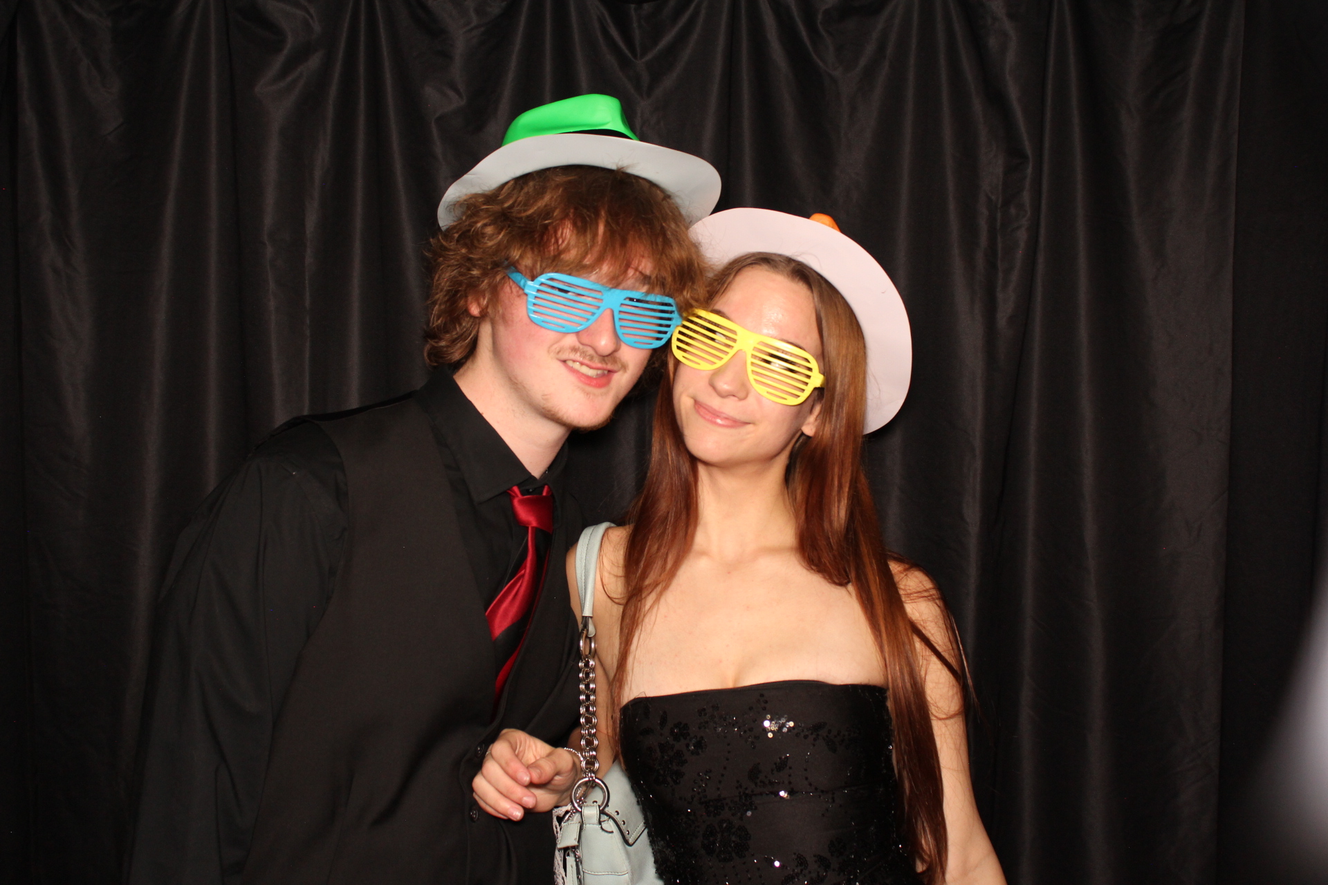 DPHS Homecoming | View more photos from the event at gallery.photoboothcincy.com/u/PhotoBoothCincy/DPHS-Homecoming
