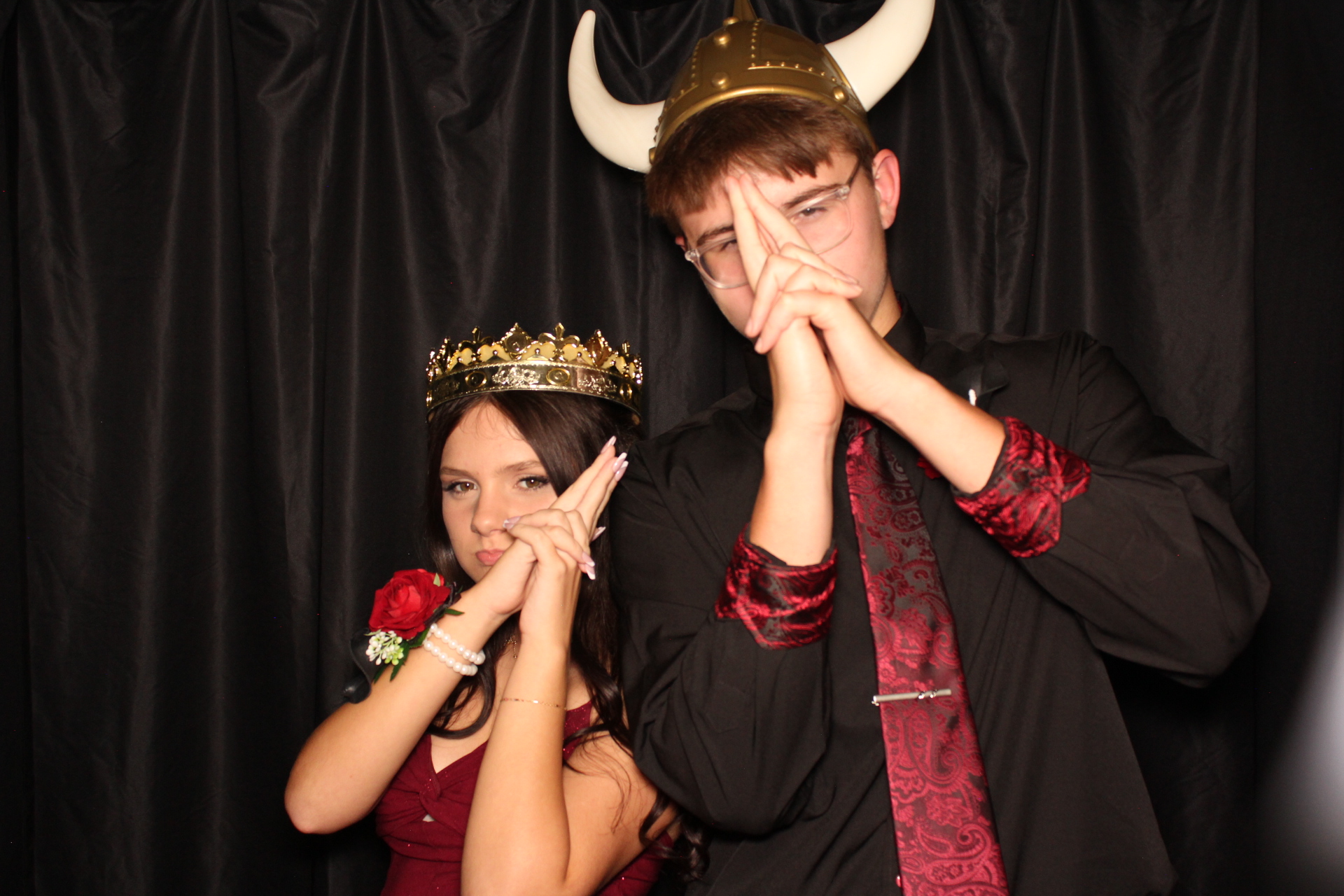 DPHS Homecoming | View more photos from the event at gallery.photoboothcincy.com/u/PhotoBoothCincy/DPHS-Homecoming