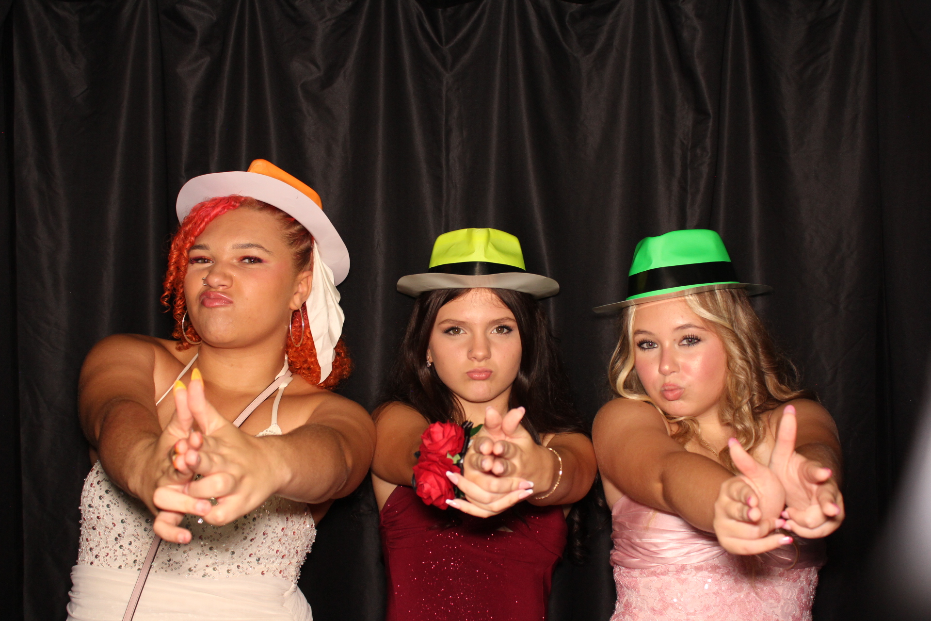 DPHS Homecoming | View more photos from the event at gallery.photoboothcincy.com/u/PhotoBoothCincy/DPHS-Homecoming