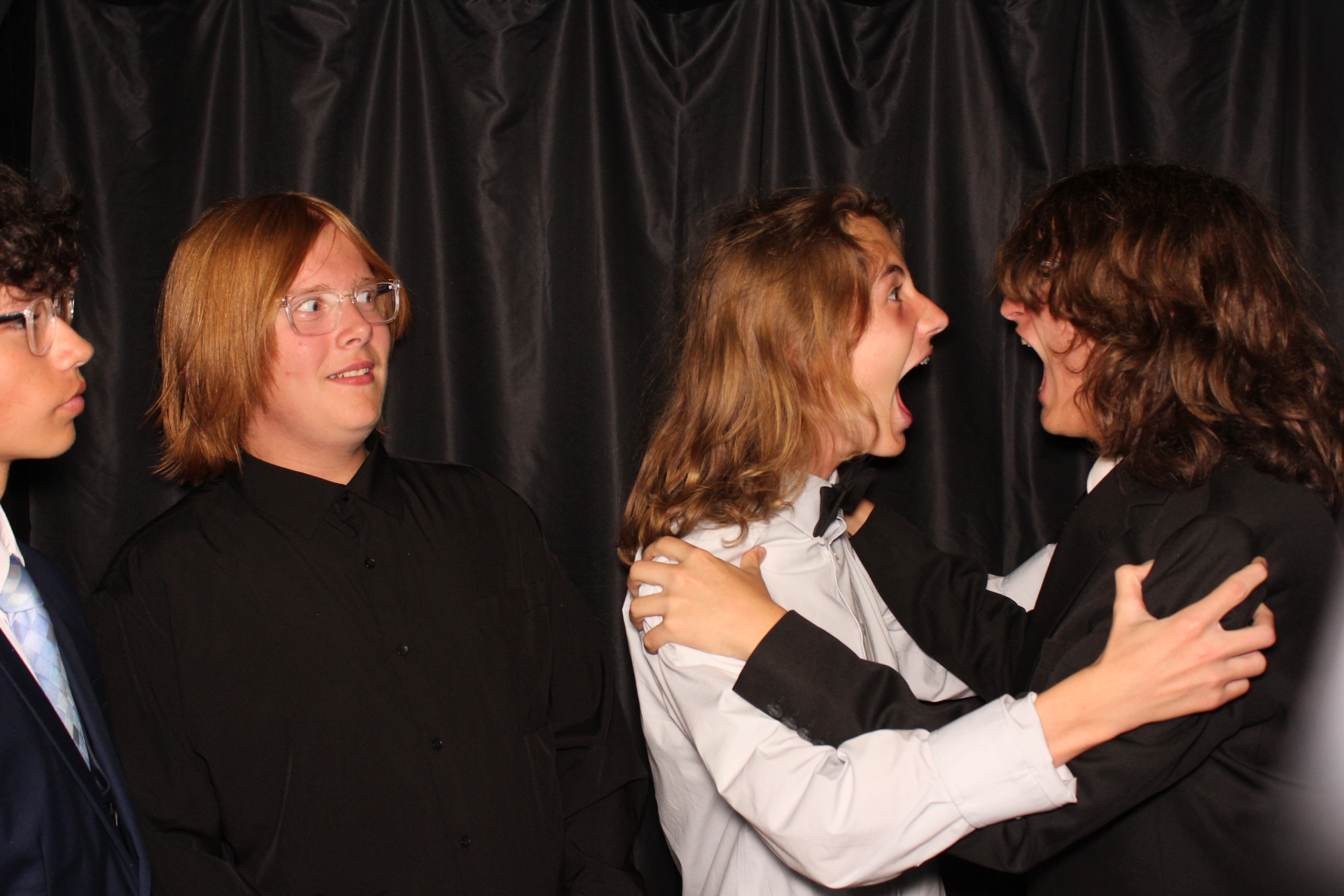 DPHS Homecoming | View more photos from the event at gallery.photoboothcincy.com/u/PhotoBoothCincy/DPHS-Homecoming