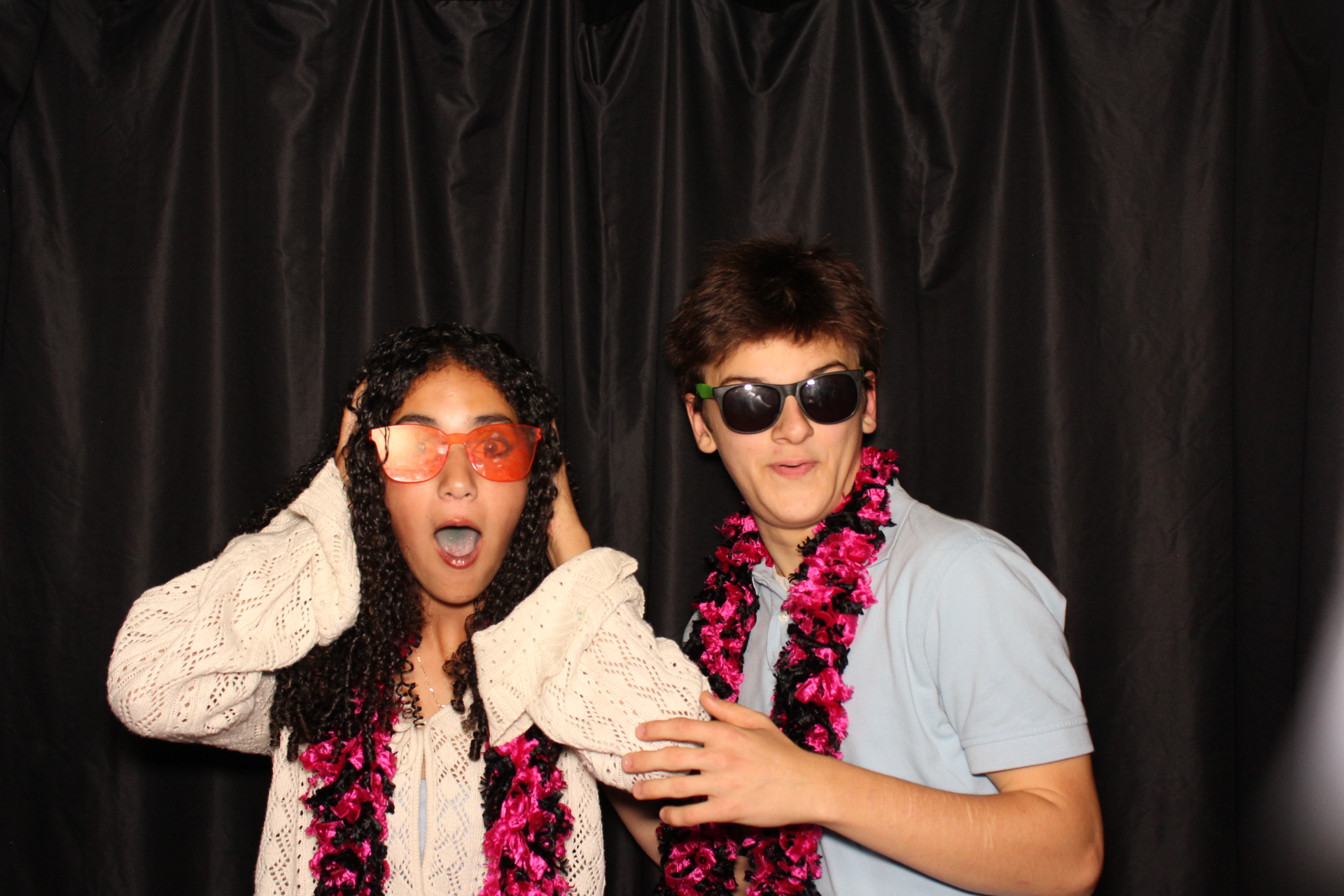 DPHS Homecoming | View more photos from the event at gallery.photoboothcincy.com/u/PhotoBoothCincy/DPHS-Homecoming