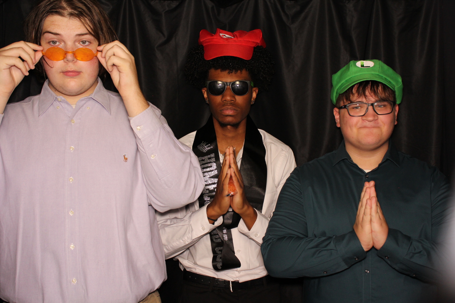 DPHS Homecoming | View more photos from the event at gallery.photoboothcincy.com/u/PhotoBoothCincy/DPHS-Homecoming