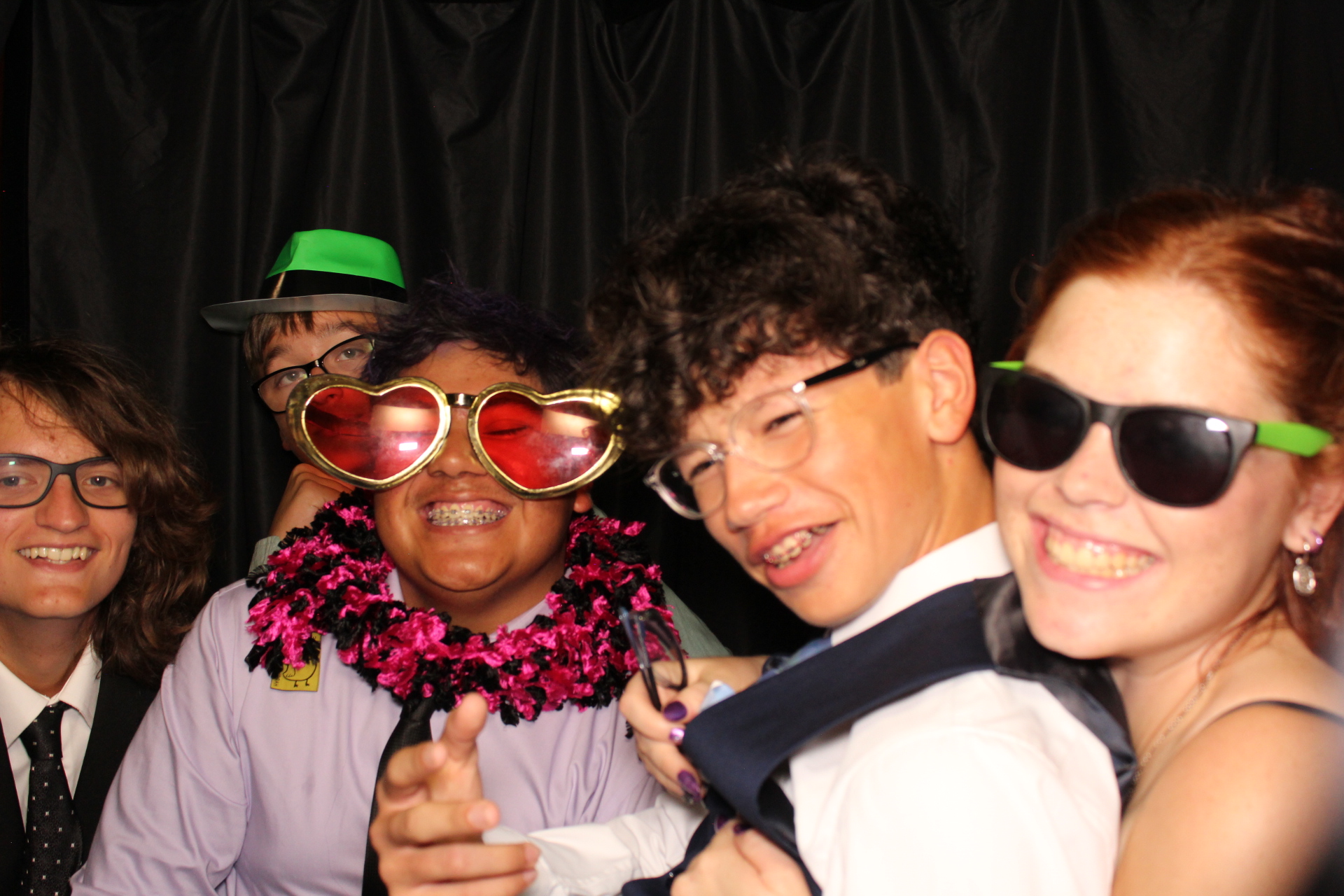 DPHS Homecoming | View more photos from the event at gallery.photoboothcincy.com/u/PhotoBoothCincy/DPHS-Homecoming