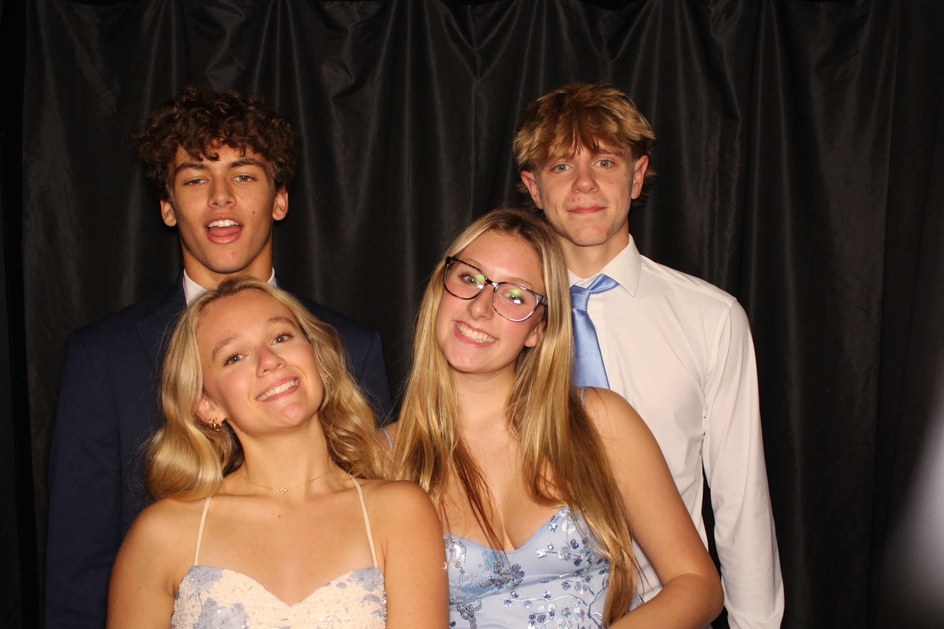 DPHS Homecoming | View more photos from the event at gallery.photoboothcincy.com/u/PhotoBoothCincy/DPHS-Homecoming