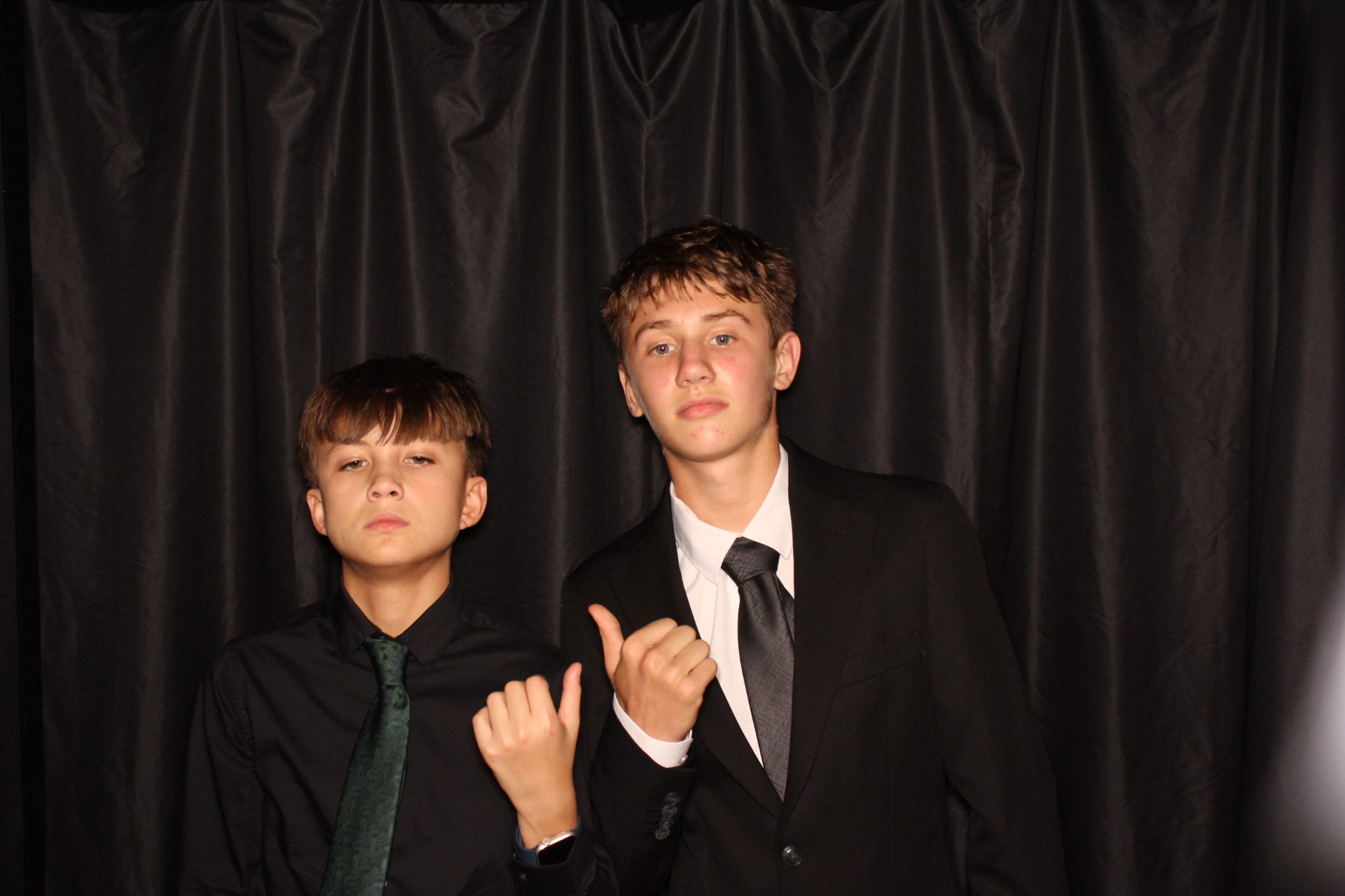 DPHS Homecoming | View more photos from the event at gallery.photoboothcincy.com/u/PhotoBoothCincy/DPHS-Homecoming