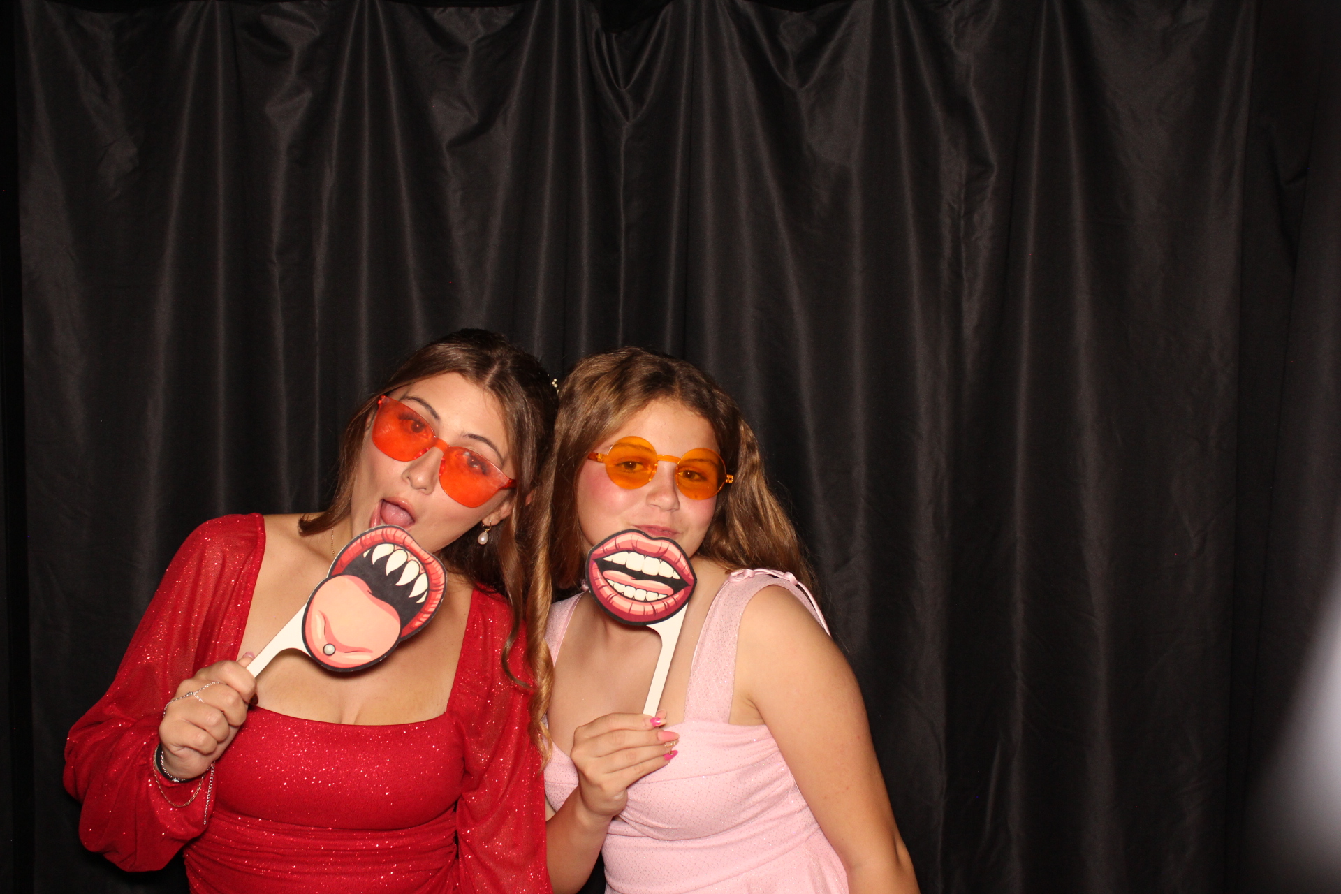 DPHS Homecoming | View more photos from the event at gallery.photoboothcincy.com/u/PhotoBoothCincy/DPHS-Homecoming