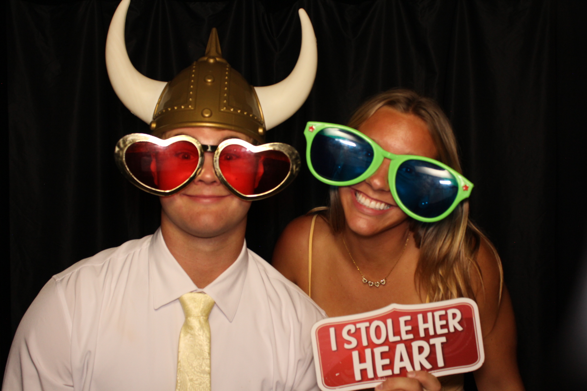 DPHS Homecoming | View more photos from the event at gallery.photoboothcincy.com/u/PhotoBoothCincy/DPHS-Homecoming