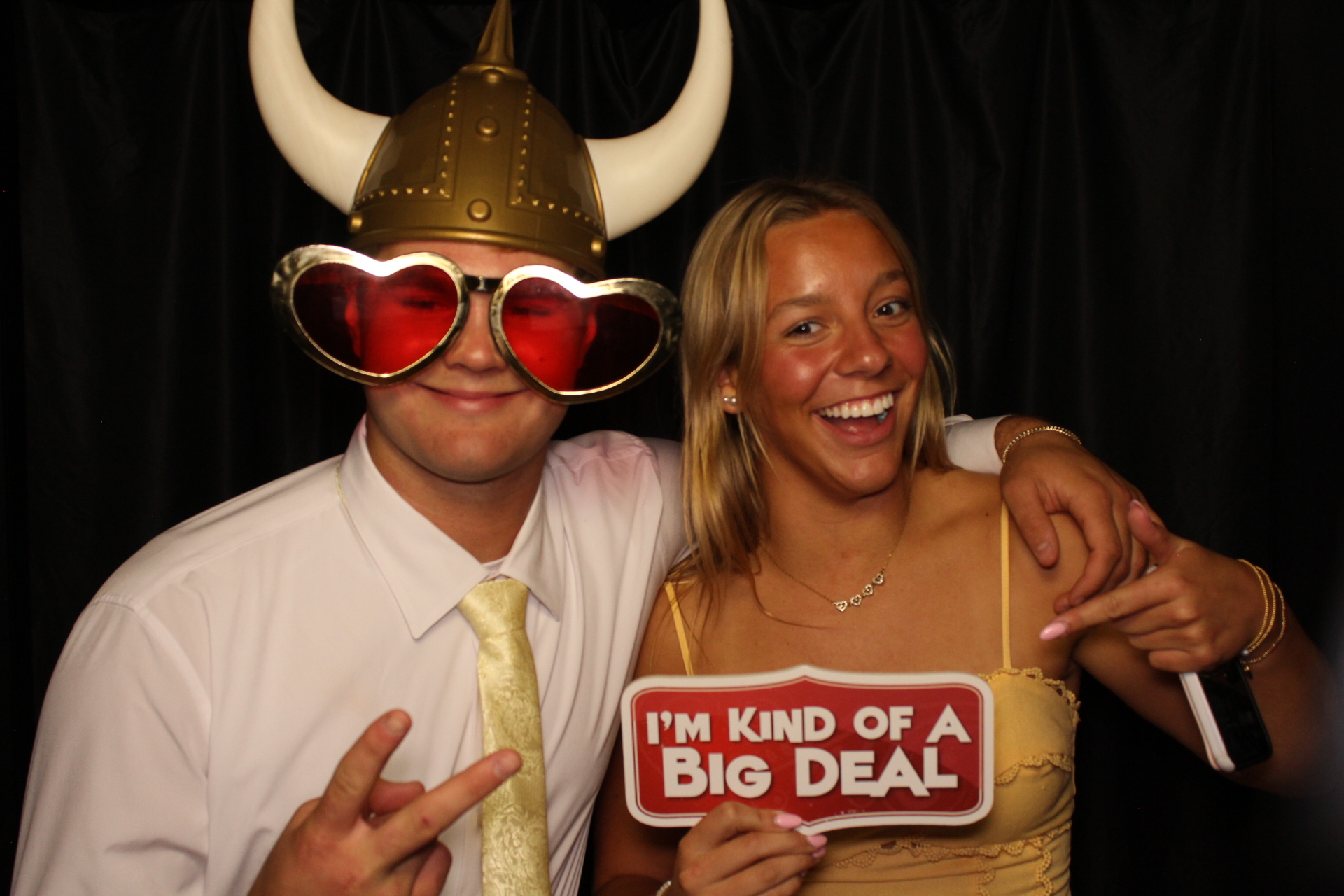 DPHS Homecoming | View more photos from the event at gallery.photoboothcincy.com/u/PhotoBoothCincy/DPHS-Homecoming