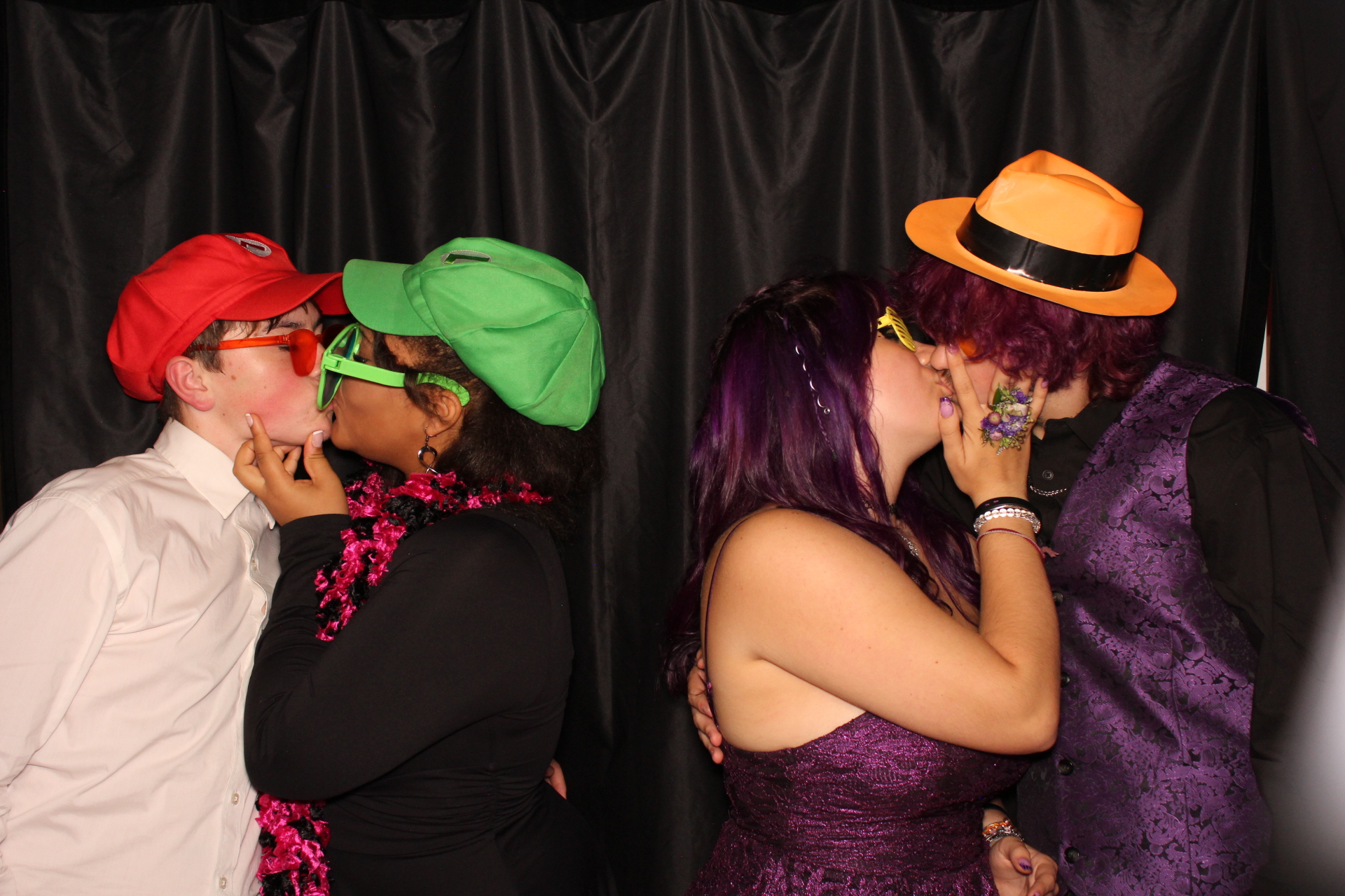 DPHS Homecoming | View more photos from the event at gallery.photoboothcincy.com/u/PhotoBoothCincy/DPHS-Homecoming