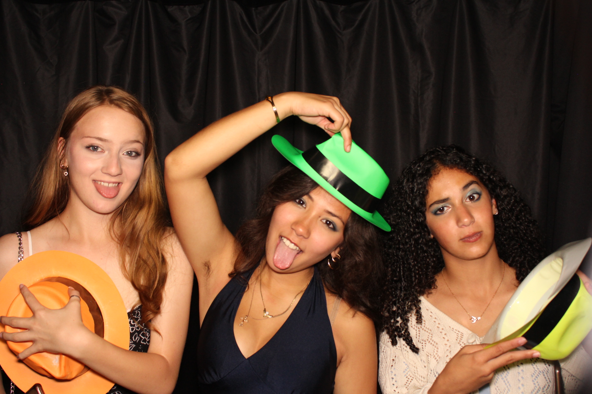 DPHS Homecoming | View more photos from the event at gallery.photoboothcincy.com/u/PhotoBoothCincy/DPHS-Homecoming