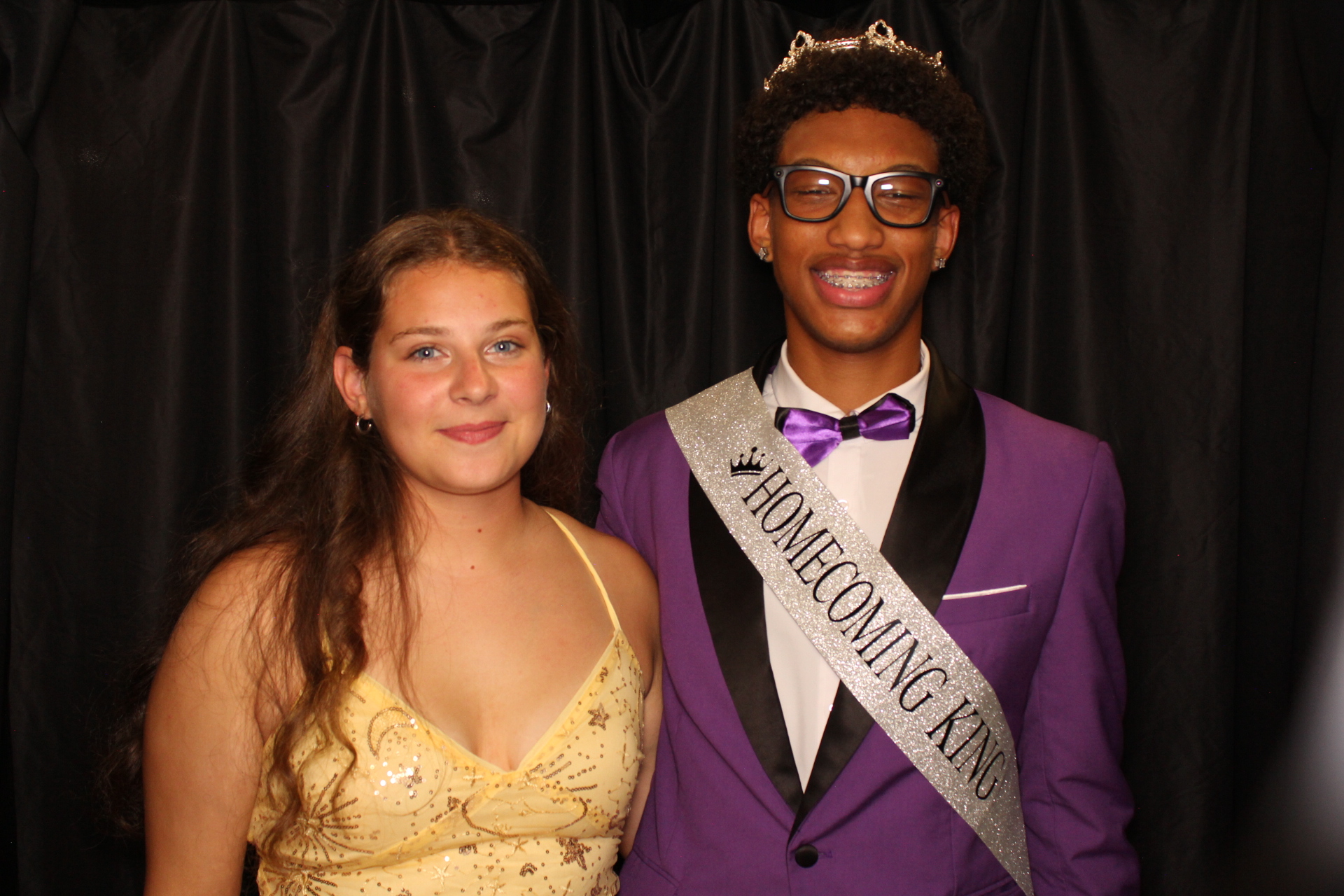 DPHS Homecoming | View more photos from the event at gallery.photoboothcincy.com/u/PhotoBoothCincy/DPHS-Homecoming