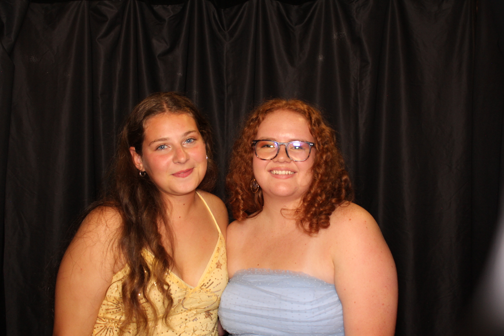DPHS Homecoming | View more photos from the event at gallery.photoboothcincy.com/u/PhotoBoothCincy/DPHS-Homecoming