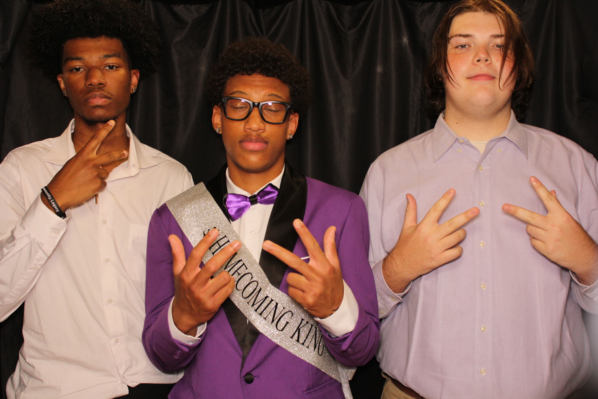 DPHS Homecoming | View more photos from the event at gallery.photoboothcincy.com/u/PhotoBoothCincy/DPHS-Homecoming