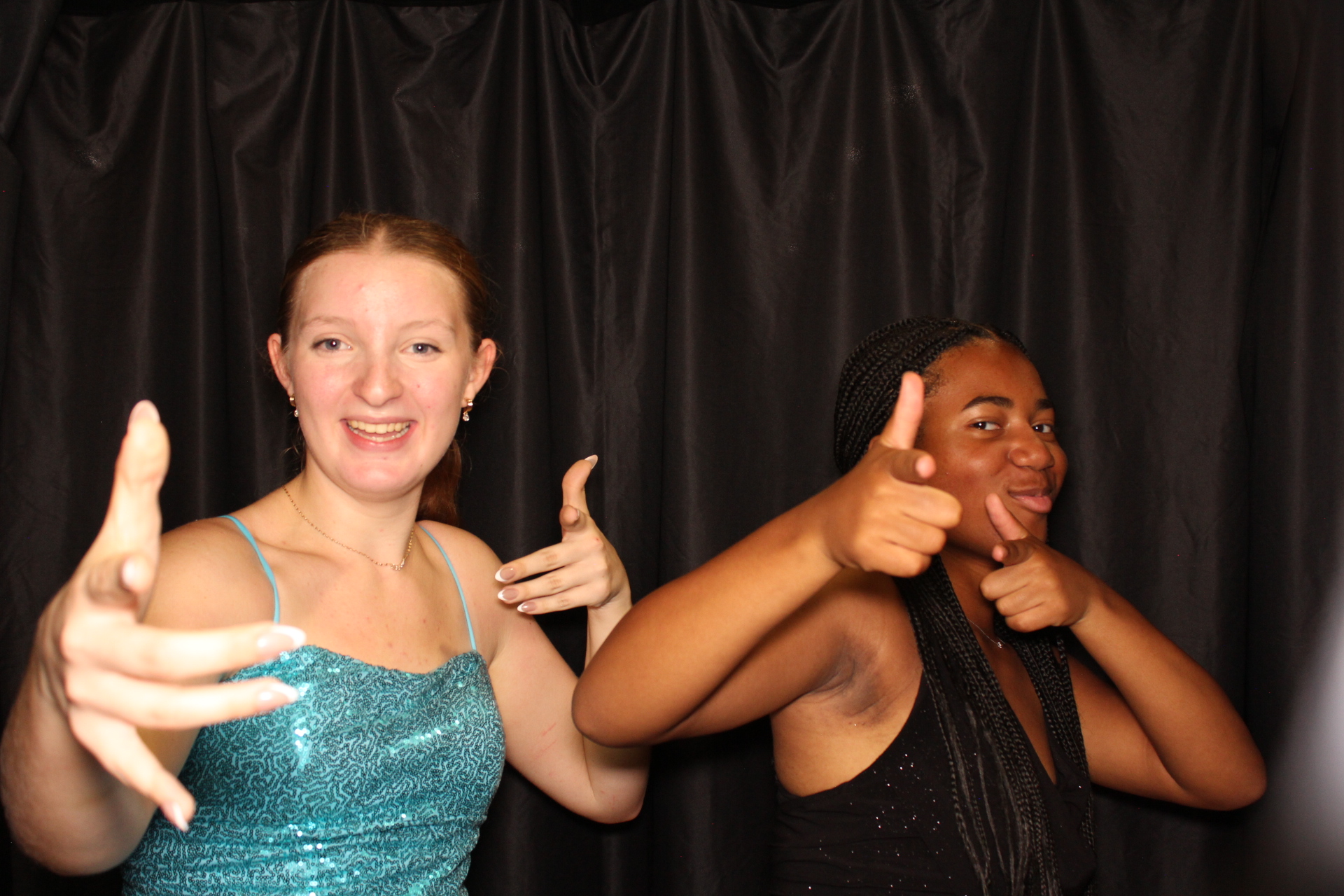 DPHS Homecoming | View more photos from the event at gallery.photoboothcincy.com/u/PhotoBoothCincy/DPHS-Homecoming