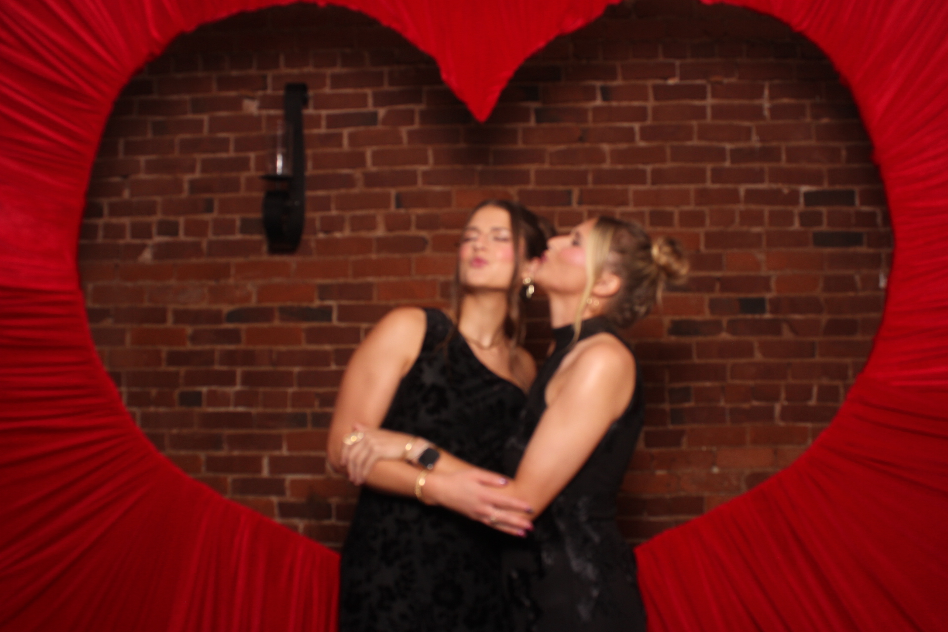 Damrons Reception | View more photos from the event at gallery.photoboothcincy.com/u/PhotoBoothCincy/Damrons-Reception